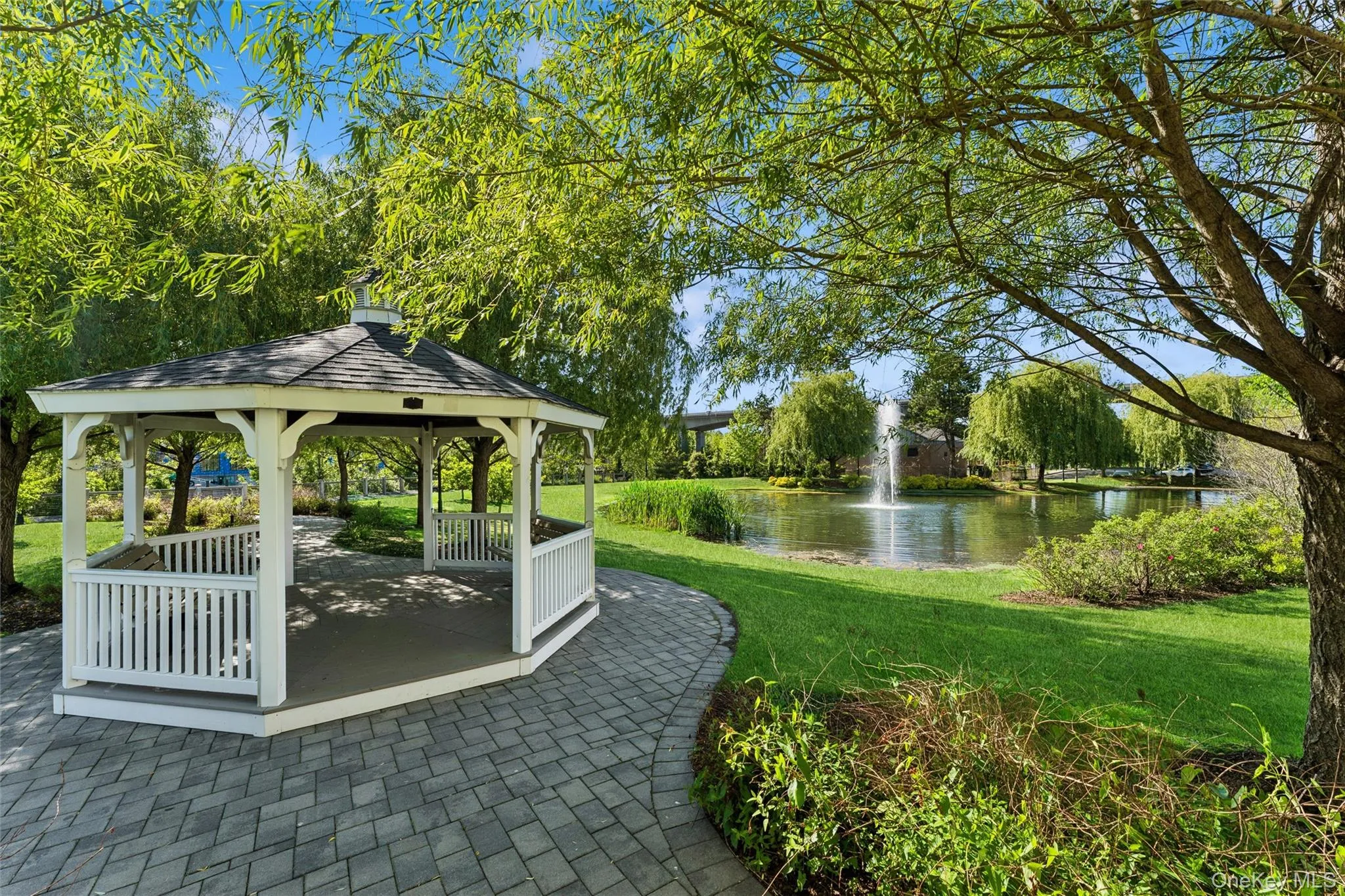 1001 Mill Creek, North Hempstead, NY, 3 Bedrooms Bedrooms, 6 Rooms Rooms,3 BathroomsBathrooms,Residential,For Rent,Mill,0,1001422 1001 Mill Creek, North Hempstead, NY, 3 Bedrooms Bedrooms, 6 Rooms Rooms,3 BathroomsBathrooms,Residential,For Rent,Mill,0,1001422
