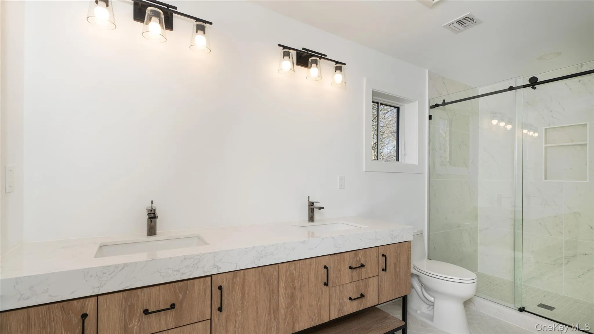 2 N/C Aspen Run, Brookhaven, NY, 4 Bedrooms Bedrooms, 10 Rooms Rooms,4 BathroomsBathrooms,Residential,For Rent,N/C Aspen,0,1001424 2 N/C Aspen Run, Brookhaven, NY, 4 Bedrooms Bedrooms, 10 Rooms Rooms,4 BathroomsBathrooms,Residential,For Rent,N/C Aspen,0,1001424