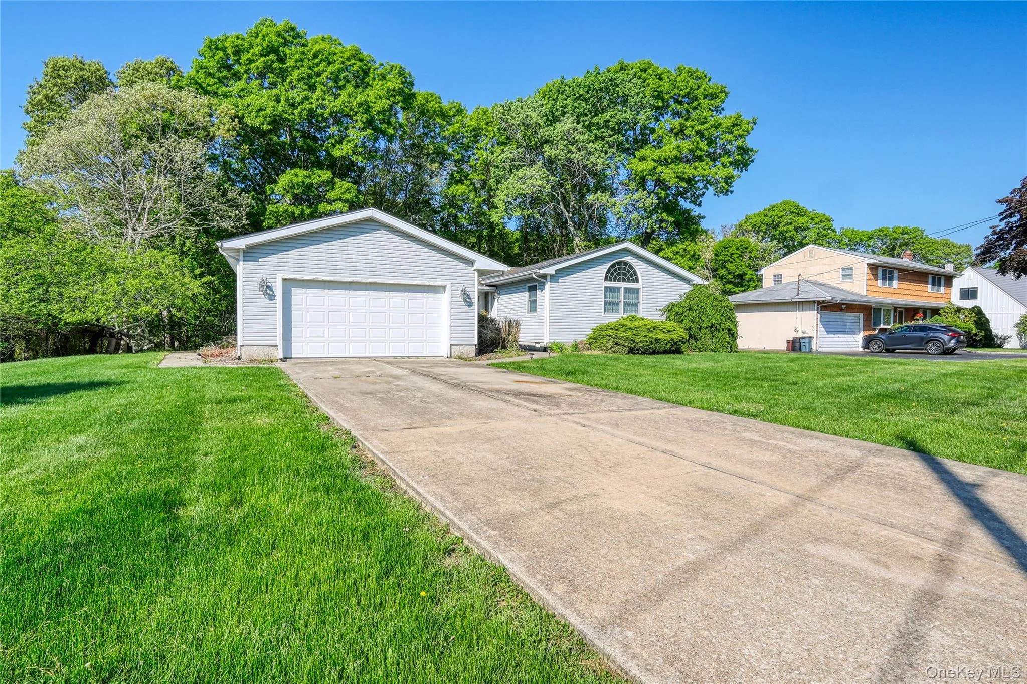 20 Valley Drive, Brookhaven, NY, 3 Bedrooms Bedrooms, 10 Rooms Rooms,3 BathroomsBathrooms,Residential,For Rent,Valley,0,1001427 20 Valley Drive, Brookhaven, NY, 3 Bedrooms Bedrooms, 10 Rooms Rooms,3 BathroomsBathrooms,Residential,For Rent,Valley,0,1001427