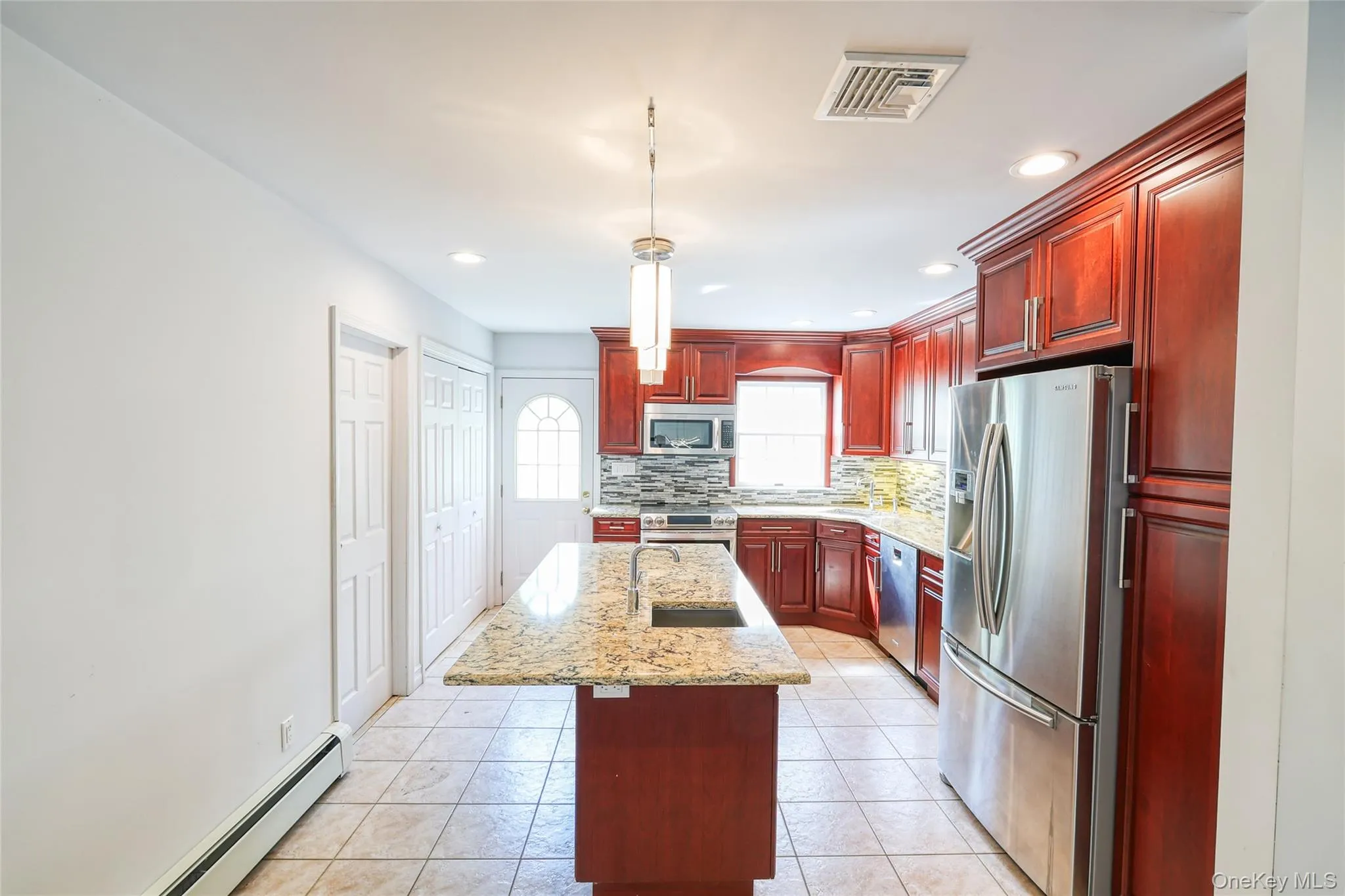 20 Valley Drive, Brookhaven, NY, 3 Bedrooms Bedrooms, 10 Rooms Rooms,3 BathroomsBathrooms,Residential,For Rent,Valley,0,1001427 20 Valley Drive, Brookhaven, NY, 3 Bedrooms Bedrooms, 10 Rooms Rooms,3 BathroomsBathrooms,Residential,For Rent,Valley,0,1001427