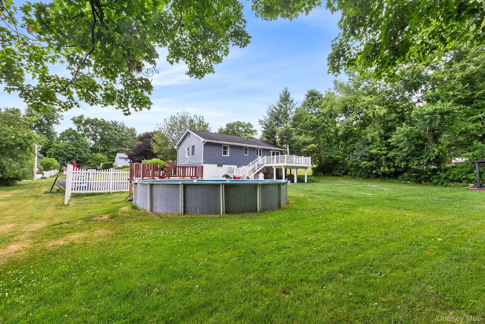 11 Sharon Drive, Lloyd, NY, 3 Bedrooms Bedrooms, 5 Rooms Rooms,1 BathroomBathrooms,Residential,For Rent,Sharon,0,KEY1001435 11 Sharon Drive, Lloyd, NY, 3 Bedrooms Bedrooms, 5 Rooms Rooms,1 BathroomBathrooms,Residential,For Rent,Sharon,0,KEY1001435