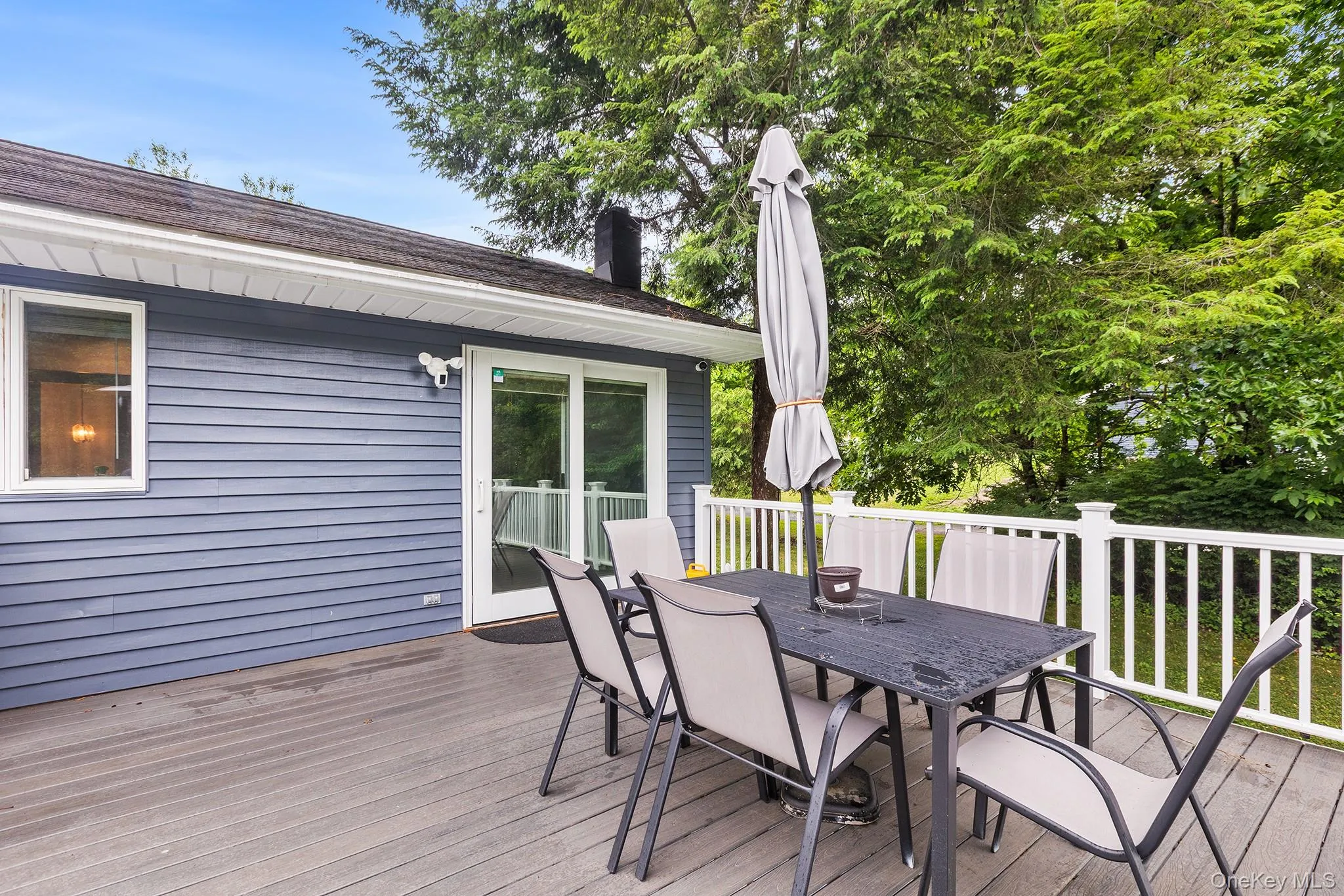 11 Sharon Drive, Lloyd, NY, 3 Bedrooms Bedrooms, 5 Rooms Rooms,1 BathroomBathrooms,Residential,For Rent,Sharon,0,KEY1001435 11 Sharon Drive, Lloyd, NY, 3 Bedrooms Bedrooms, 5 Rooms Rooms,1 BathroomBathrooms,Residential,For Rent,Sharon,0,KEY1001435