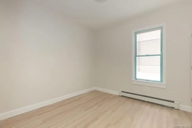 106 Winnikee Avenue, Poughkeepsie, NY, 6 Bedrooms Bedrooms, 6 Rooms Rooms,3 BathroomsBathrooms,Residential Lease,For Rent,Winnikee,0,1001436 106 Winnikee Avenue, Poughkeepsie, NY, 6 Bedrooms Bedrooms, 6 Rooms Rooms,3 BathroomsBathrooms,Residential Lease,For Rent,Winnikee,0,1001436