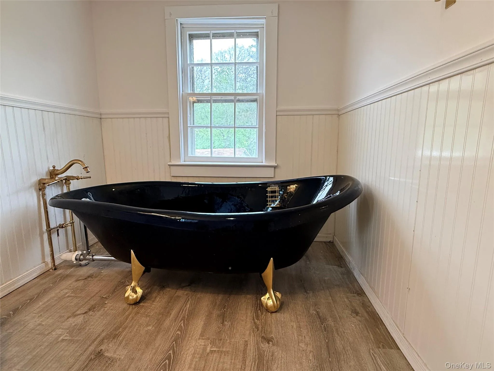 19 Quartz Lane, Greenville, NY, 3 Bedrooms Bedrooms, 5 Rooms Rooms,2 BathroomsBathrooms,Residential Lease,For Rent,Quartz,0,1001438 19 Quartz Lane, Greenville, NY, 3 Bedrooms Bedrooms, 5 Rooms Rooms,2 BathroomsBathrooms,Residential Lease,For Rent,Quartz,0,1001438