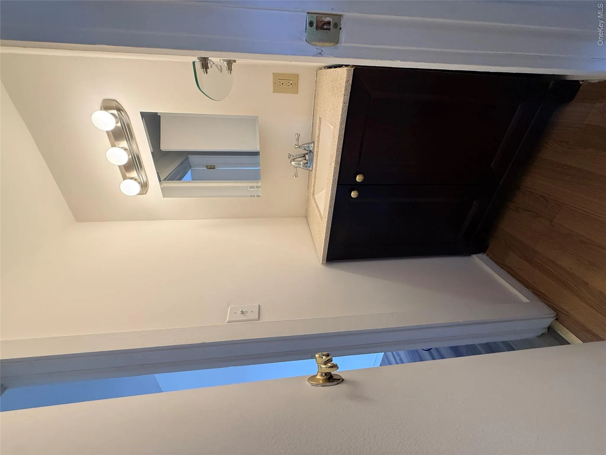 19 Quartz Lane, Greenville, NY, 3 Bedrooms Bedrooms, 5 Rooms Rooms,2 BathroomsBathrooms,Residential Lease,For Rent,Quartz,0,1001438 19 Quartz Lane, Greenville, NY, 3 Bedrooms Bedrooms, 5 Rooms Rooms,2 BathroomsBathrooms,Residential Lease,For Rent,Quartz,0,1001438