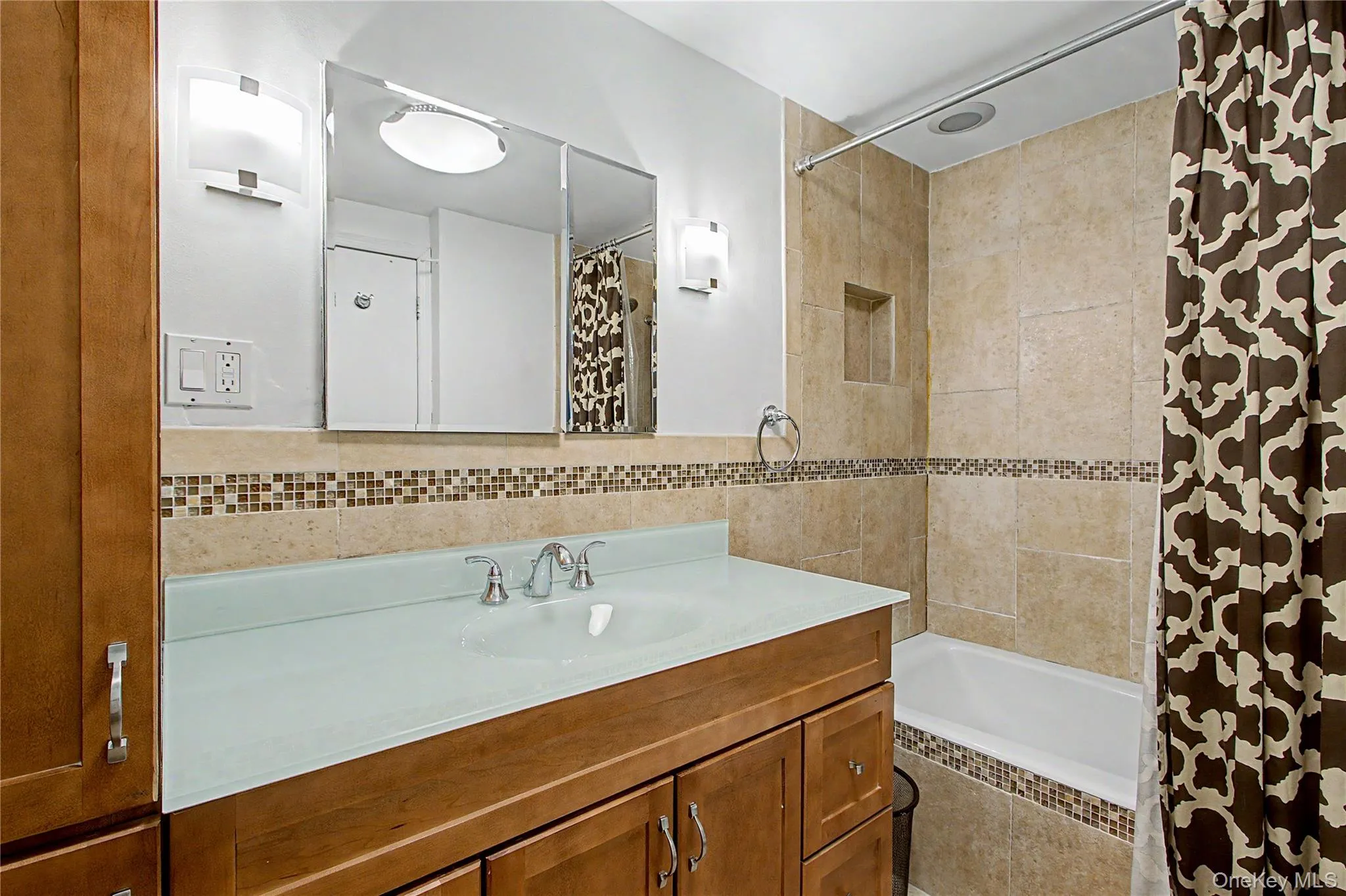 45 Pondfield Road, Yonkers, NY, 1 Bedroom Bedrooms, 3 Rooms Rooms,1 BathroomBathrooms,Residential,For Rent,Pondfield,0,1001449 45 Pondfield Road, Yonkers, NY, 1 Bedroom Bedrooms, 3 Rooms Rooms,1 BathroomBathrooms,Residential,For Rent,Pondfield,0,1001449