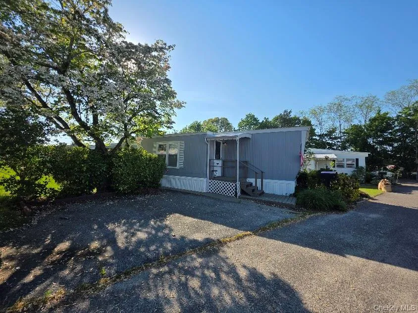 1964 River, Riverhead, NY, 3 Bedrooms Bedrooms, 8 Rooms Rooms,1 BathroomBathrooms,Residential,For Rent,River,0,1001450 1964 River, Riverhead, NY, 3 Bedrooms Bedrooms, 8 Rooms Rooms,1 BathroomBathrooms,Residential,For Rent,River,0,1001450
