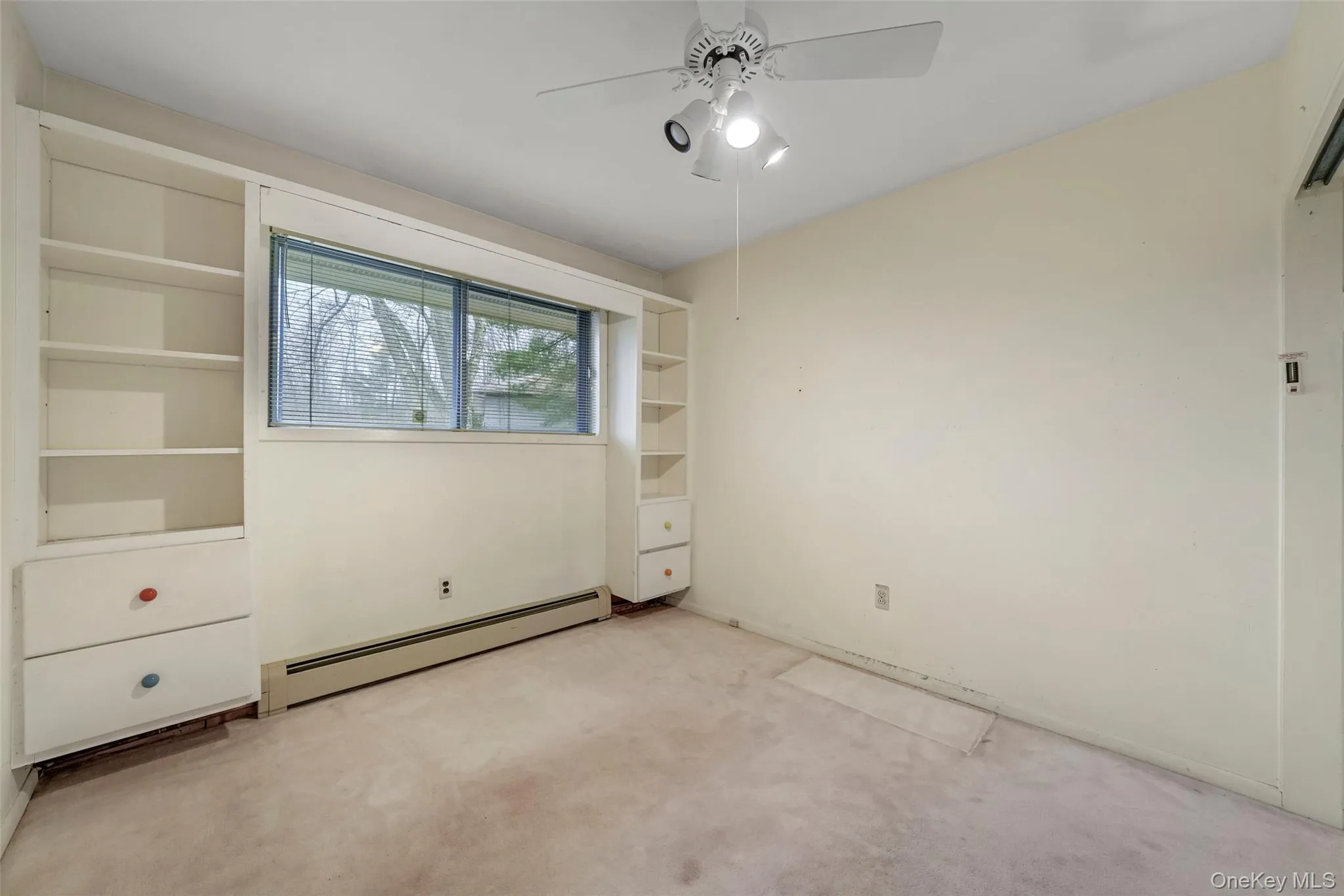36 Lakeland Drive, Fallsburg, NY, 3 Bedrooms Bedrooms, 6 Rooms Rooms,3 BathroomsBathrooms,Residential,For Rent,Lakeland,0,1001453 36 Lakeland Drive, Fallsburg, NY, 3 Bedrooms Bedrooms, 6 Rooms Rooms,3 BathroomsBathrooms,Residential,For Rent,Lakeland,0,1001453