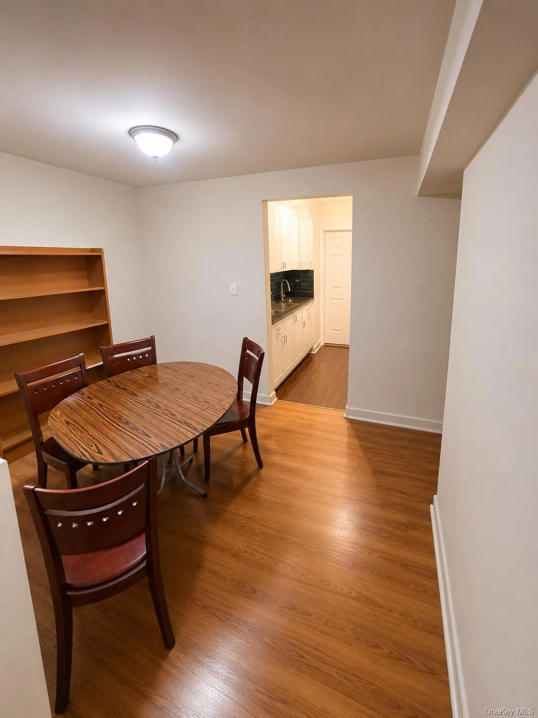 5133 Goldsmith Street, New York, NY, 2 Bedrooms Bedrooms, 4 Rooms Rooms,1 BathroomBathrooms,Residential Sale,For Rent,Goldsmith,0,1001461 5133 Goldsmith Street, New York, NY, 2 Bedrooms Bedrooms, 4 Rooms Rooms,1 BathroomBathrooms,Residential Sale,For Rent,Goldsmith,0,1001461