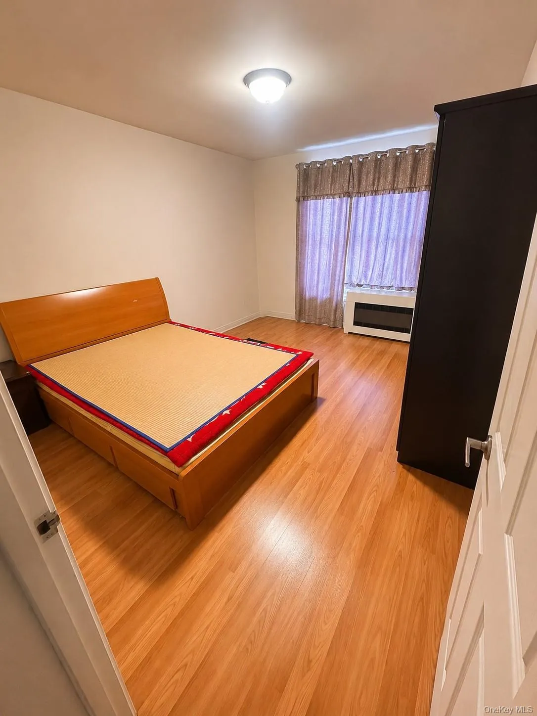 5133 Goldsmith Street, New York, NY, 2 Bedrooms Bedrooms, 4 Rooms Rooms,1 BathroomBathrooms,Residential Sale,For Rent,Goldsmith,0,1001461 5133 Goldsmith Street, New York, NY, 2 Bedrooms Bedrooms, 4 Rooms Rooms,1 BathroomBathrooms,Residential Sale,For Rent,Goldsmith,0,1001461