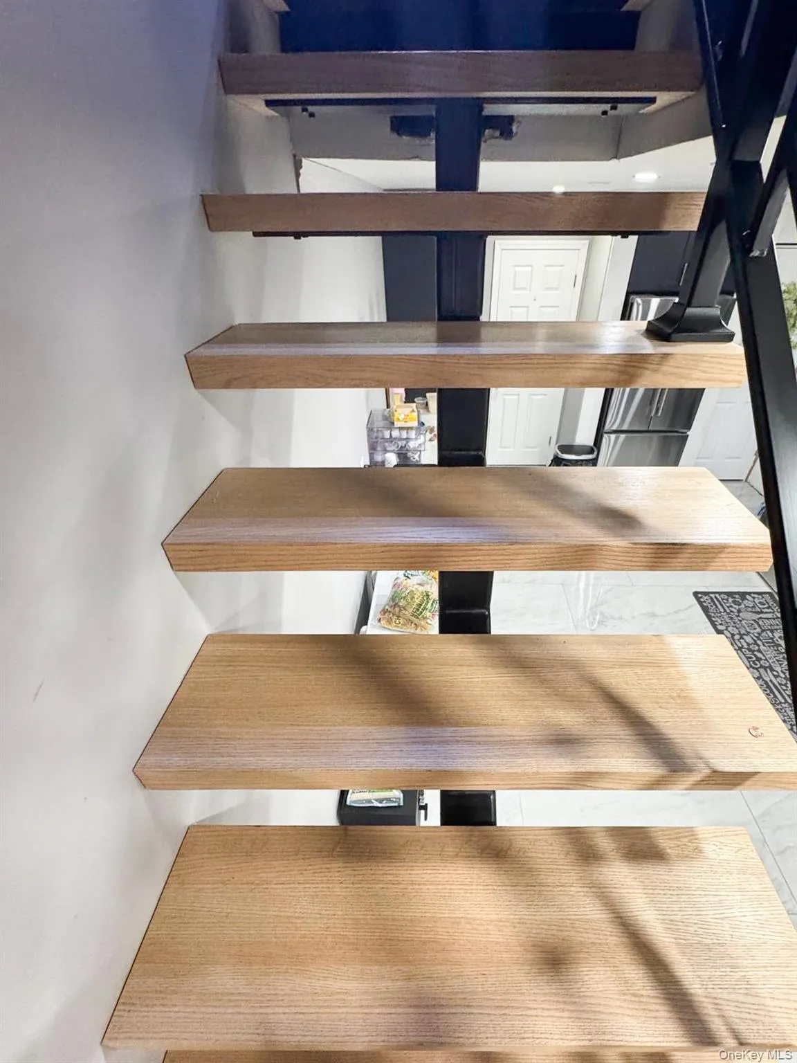 13211 131st Avenue, New York, NY, 3 Bedrooms Bedrooms, 6 Rooms Rooms,1 BathroomBathrooms,Residential,For Rent,131st,0,1001462 13211 131st Avenue, New York, NY, 3 Bedrooms Bedrooms, 6 Rooms Rooms,1 BathroomBathrooms,Residential,For Rent,131st,0,1001462