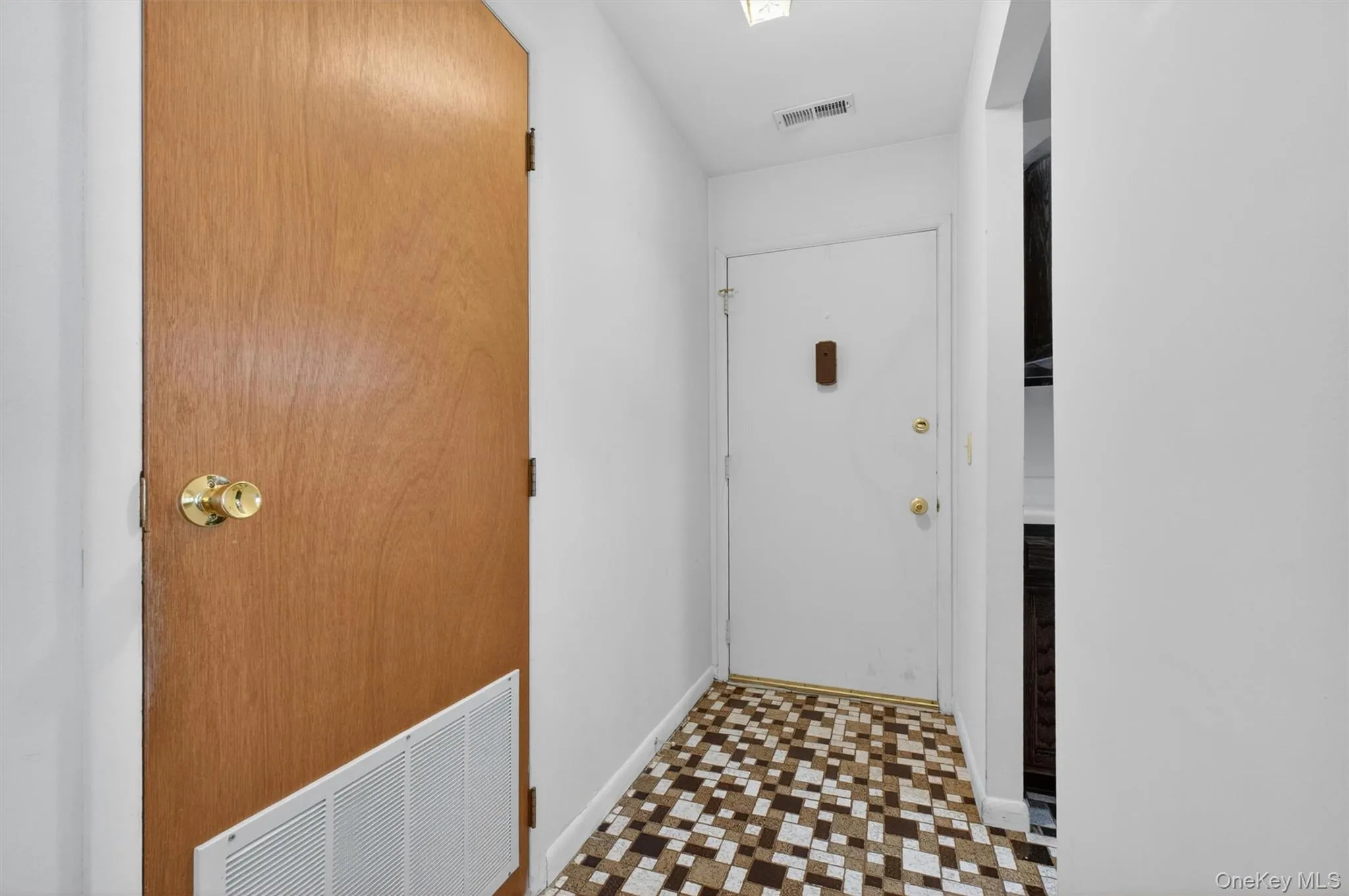 301 Commons Way, Fishkill, NY, 1 Bedroom Bedrooms, 5 Rooms Rooms,1 BathroomBathrooms,Residential,For Rent,Commons,0,1001467 301 Commons Way, Fishkill, NY, 1 Bedroom Bedrooms, 5 Rooms Rooms,1 BathroomBathrooms,Residential,For Rent,Commons,0,1001467