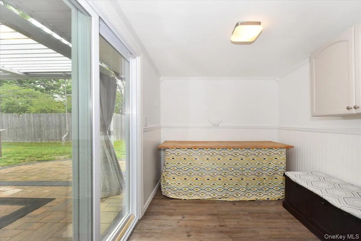 1056 Ocean Avenue, Islip, NY, 3 Bedrooms Bedrooms, 7 Rooms Rooms,2 BathroomsBathrooms,Residential,For Rent,Ocean,0,1001477 1056 Ocean Avenue, Islip, NY, 3 Bedrooms Bedrooms, 7 Rooms Rooms,2 BathroomsBathrooms,Residential,For Rent,Ocean,0,1001477