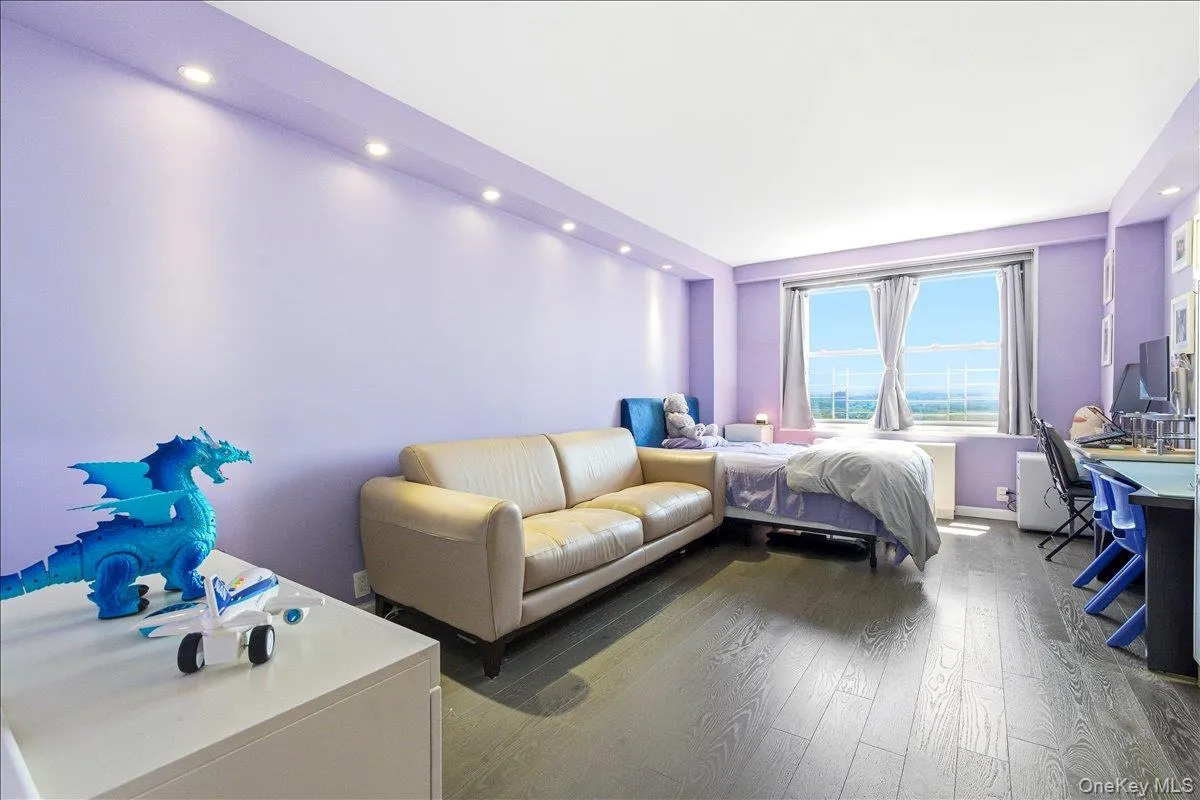 70-25 Yellowstone Boulevard, New York, NY, 2 Bedrooms Bedrooms, 6 Rooms Rooms,2 BathroomsBathrooms,Residential Sale,For Rent,Yellowstone,0,1001508 70-25 Yellowstone Boulevard, New York, NY, 2 Bedrooms Bedrooms, 6 Rooms Rooms,2 BathroomsBathrooms,Residential Sale,For Rent,Yellowstone,0,1001508