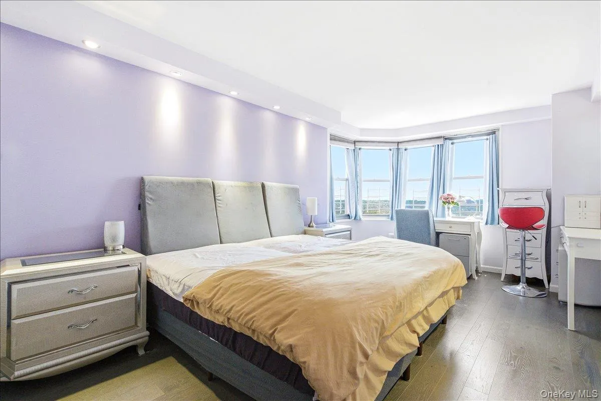 70-25 Yellowstone Boulevard, New York, NY, 2 Bedrooms Bedrooms, 6 Rooms Rooms,2 BathroomsBathrooms,Residential Sale,For Rent,Yellowstone,0,1001508 70-25 Yellowstone Boulevard, New York, NY, 2 Bedrooms Bedrooms, 6 Rooms Rooms,2 BathroomsBathrooms,Residential Sale,For Rent,Yellowstone,0,1001508