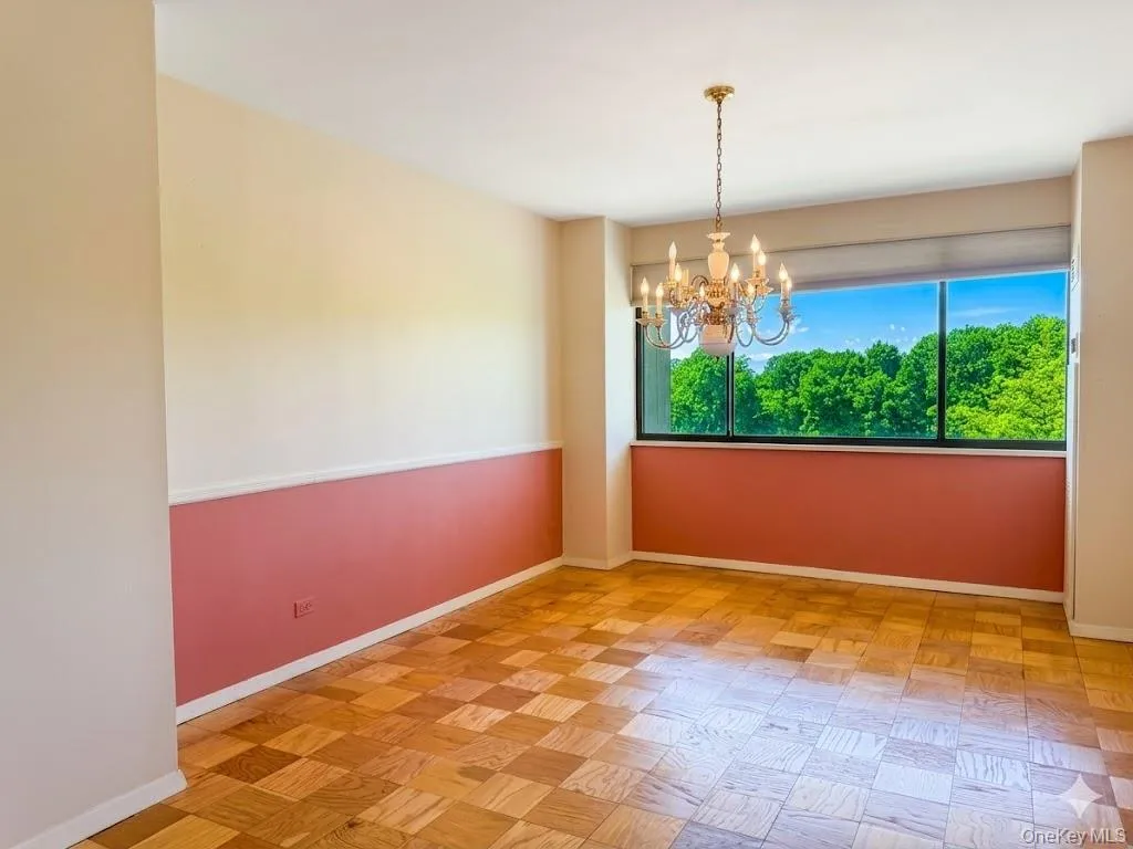 269-10 Grand Central Parkway, New York, NY, 1 Bedroom Bedrooms, 4 Rooms Rooms,1 BathroomBathrooms,Residential Sale,For Rent,Grand Central,0,1001509 269-10 Grand Central Parkway, New York, NY, 1 Bedroom Bedrooms, 4 Rooms Rooms,1 BathroomBathrooms,Residential Sale,For Rent,Grand Central,0,1001509