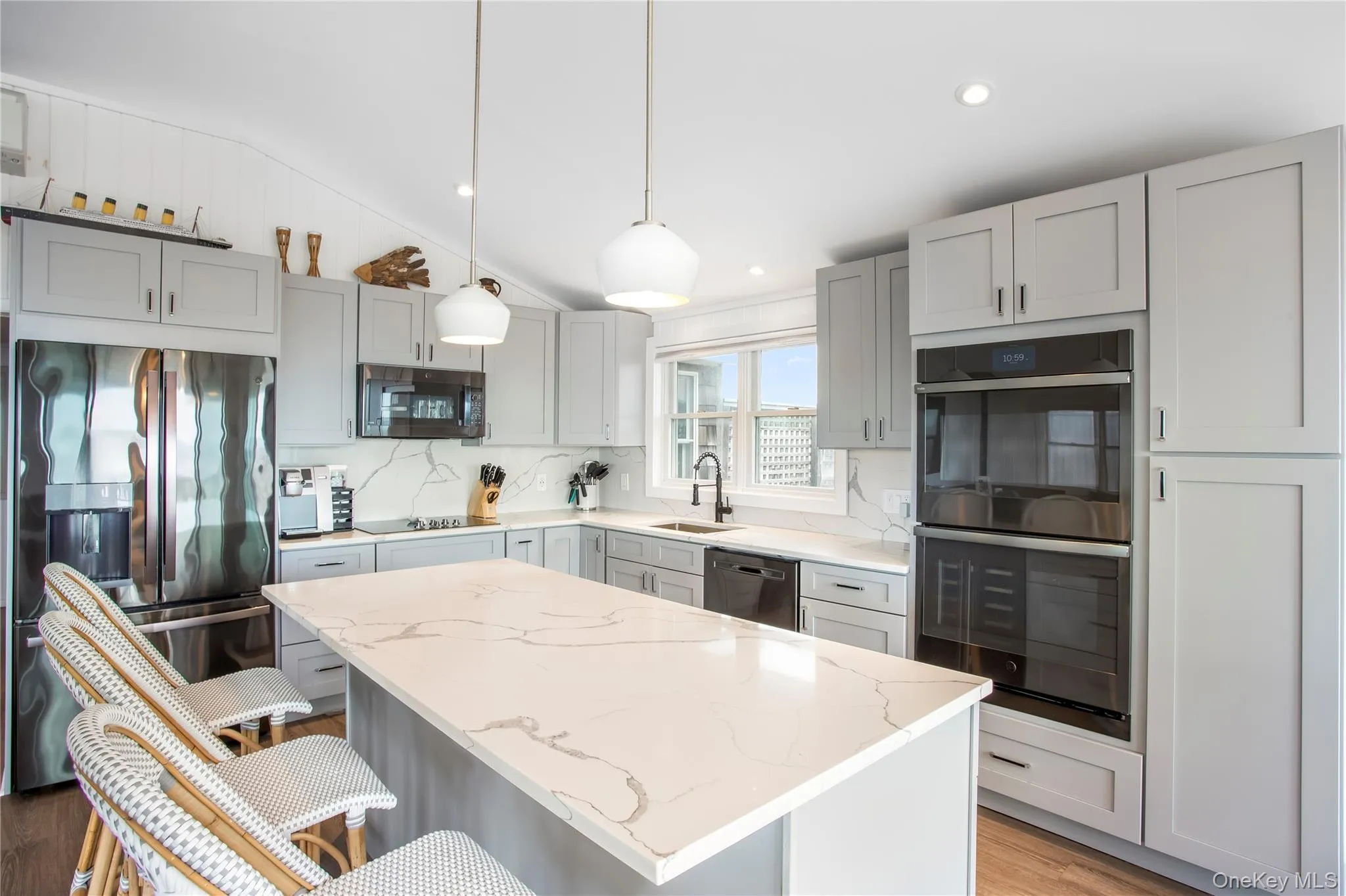 128 Walnut Walk, Islip, NY, 4 Bedrooms Bedrooms, 7 Rooms Rooms,2 BathroomsBathrooms,Residential Sale,For Rent,Walnut,0,1001515 128 Walnut Walk, Islip, NY, 4 Bedrooms Bedrooms, 7 Rooms Rooms,2 BathroomsBathrooms,Residential Sale,For Rent,Walnut,0,1001515