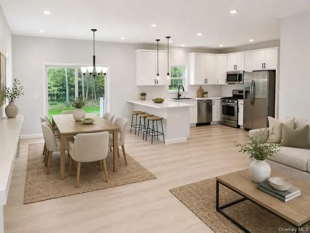 321 Union Avenue, Riverhead, NY, 7 Bedrooms Bedrooms, 11 Rooms Rooms,4 BathroomsBathrooms,Residential Sale,For Rent,Union,0,1001523 321 Union Avenue, Riverhead, NY, 7 Bedrooms Bedrooms, 11 Rooms Rooms,4 BathroomsBathrooms,Residential Sale,For Rent,Union,0,1001523