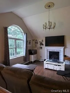 86 Maples Road, Middletown, NY, 4 Bedrooms Bedrooms, 8 Rooms Rooms,3 BathroomsBathrooms,Residential,For Rent,Maples,0,1001524 86 Maples Road, Middletown, NY, 4 Bedrooms Bedrooms, 8 Rooms Rooms,3 BathroomsBathrooms,Residential,For Rent,Maples,0,1001524