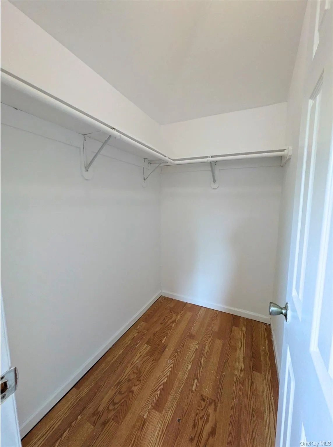 174-17 129th Avenue, New York, NY, 3 Bedrooms Bedrooms, 4 Rooms Rooms,1 BathroomBathrooms,Residential Lease,For Rent,129th,0,1001528 174-17 129th Avenue, New York, NY, 3 Bedrooms Bedrooms, 4 Rooms Rooms,1 BathroomBathrooms,Residential Lease,For Rent,129th,0,1001528