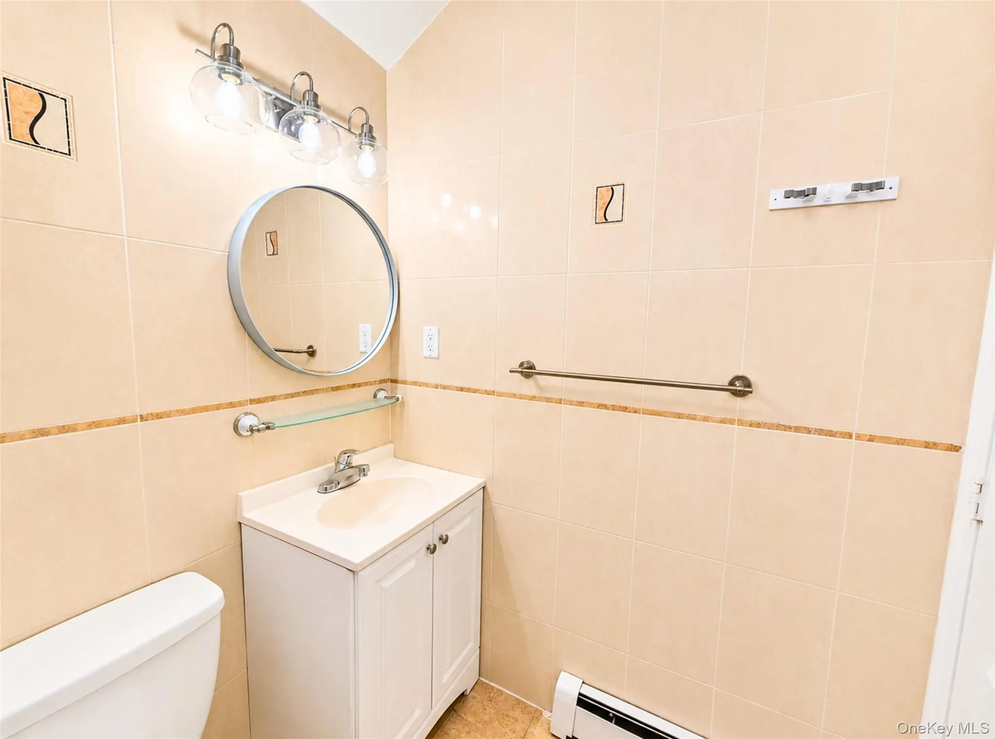 174-17 129th Avenue, New York, NY, 3 Bedrooms Bedrooms, 4 Rooms Rooms,1 BathroomBathrooms,Residential Lease,For Rent,129th,0,1001528 174-17 129th Avenue, New York, NY, 3 Bedrooms Bedrooms, 4 Rooms Rooms,1 BathroomBathrooms,Residential Lease,For Rent,129th,0,1001528