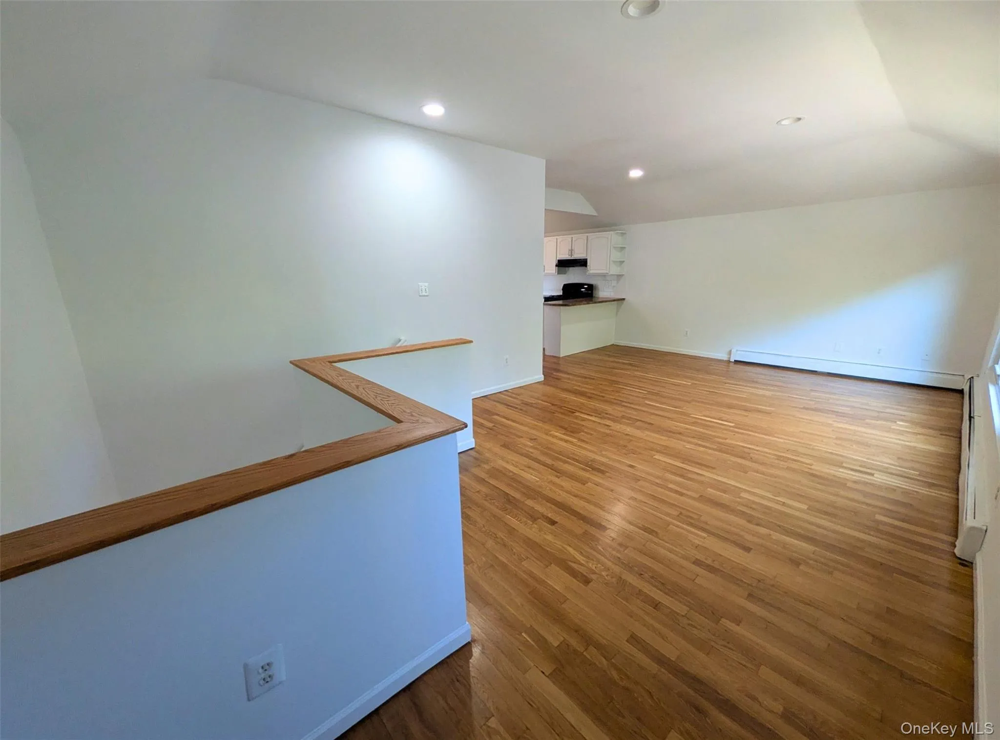 174-17 129th Avenue, New York, NY, 3 Bedrooms Bedrooms, 4 Rooms Rooms,1 BathroomBathrooms,Residential Lease,For Rent,129th,0,1001528 174-17 129th Avenue, New York, NY, 3 Bedrooms Bedrooms, 4 Rooms Rooms,1 BathroomBathrooms,Residential Lease,For Rent,129th,0,1001528