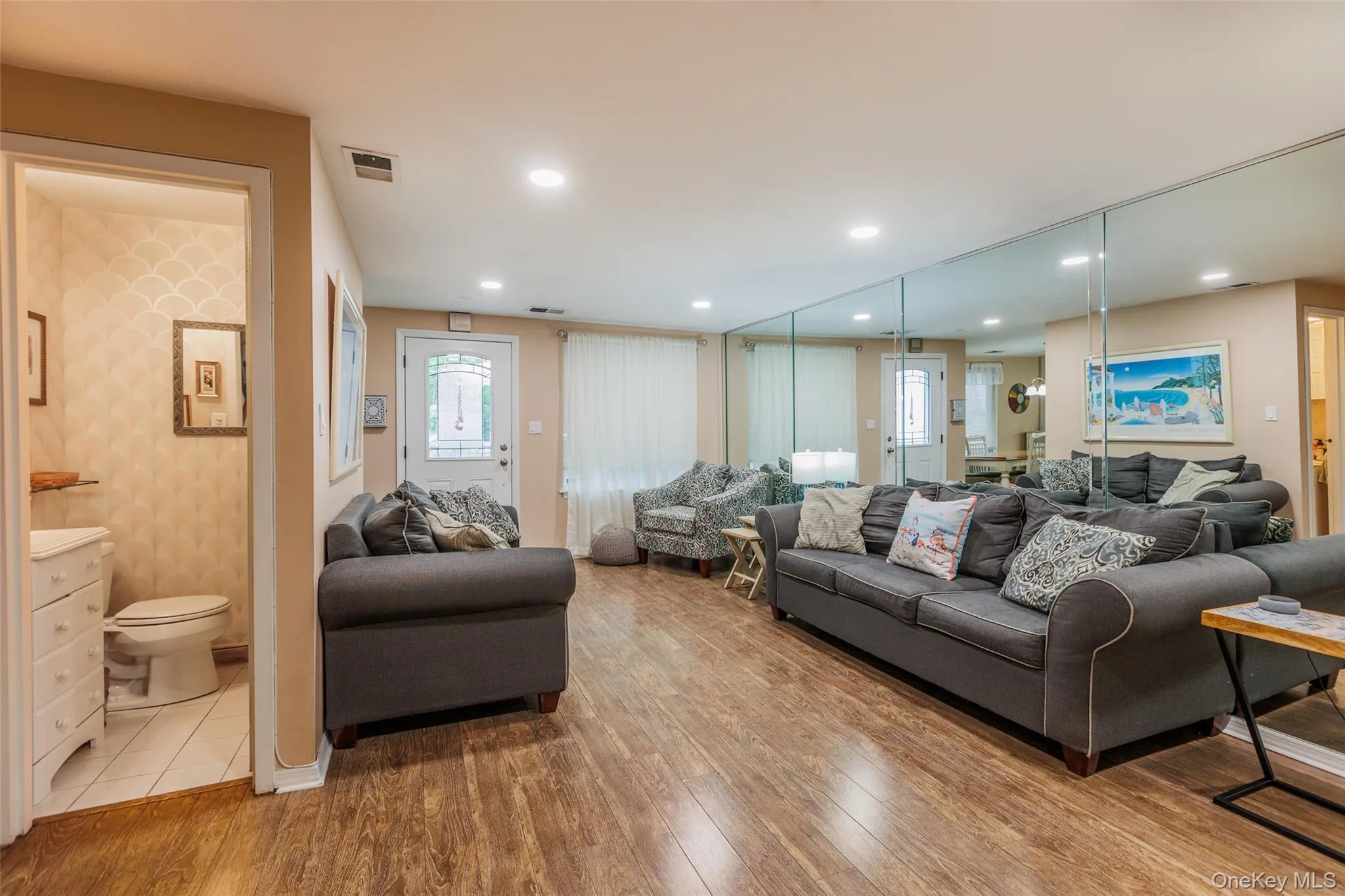 290 Brettonwoods Drive, Brookhaven, NY, 2 Bedrooms Bedrooms, 5 Rooms Rooms,1 BathroomBathrooms,Residential,For Rent,Brettonwoods,0,1001532 290 Brettonwoods Drive, Brookhaven, NY, 2 Bedrooms Bedrooms, 5 Rooms Rooms,1 BathroomBathrooms,Residential,For Rent,Brettonwoods,0,1001532