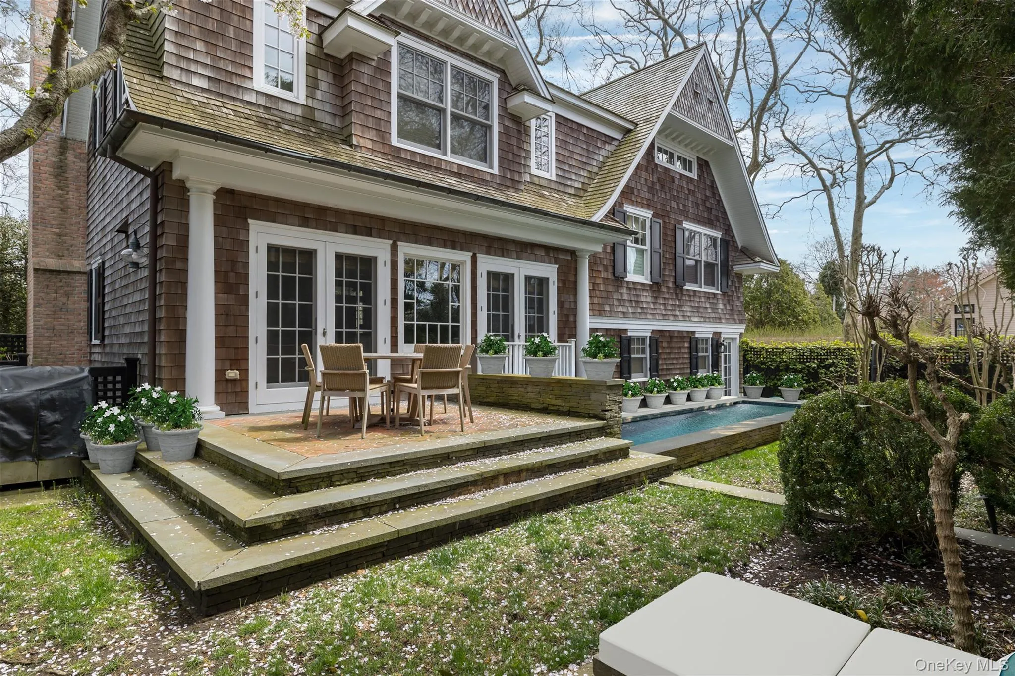 1 Meadow Way, East Hampton, NY, 4 Bedrooms Bedrooms, 7 Rooms Rooms,4 BathroomsBathrooms,Residential Lease,For Rent,Meadow,0,1001534 1 Meadow Way, East Hampton, NY, 4 Bedrooms Bedrooms, 7 Rooms Rooms,4 BathroomsBathrooms,Residential Lease,For Rent,Meadow,0,1001534