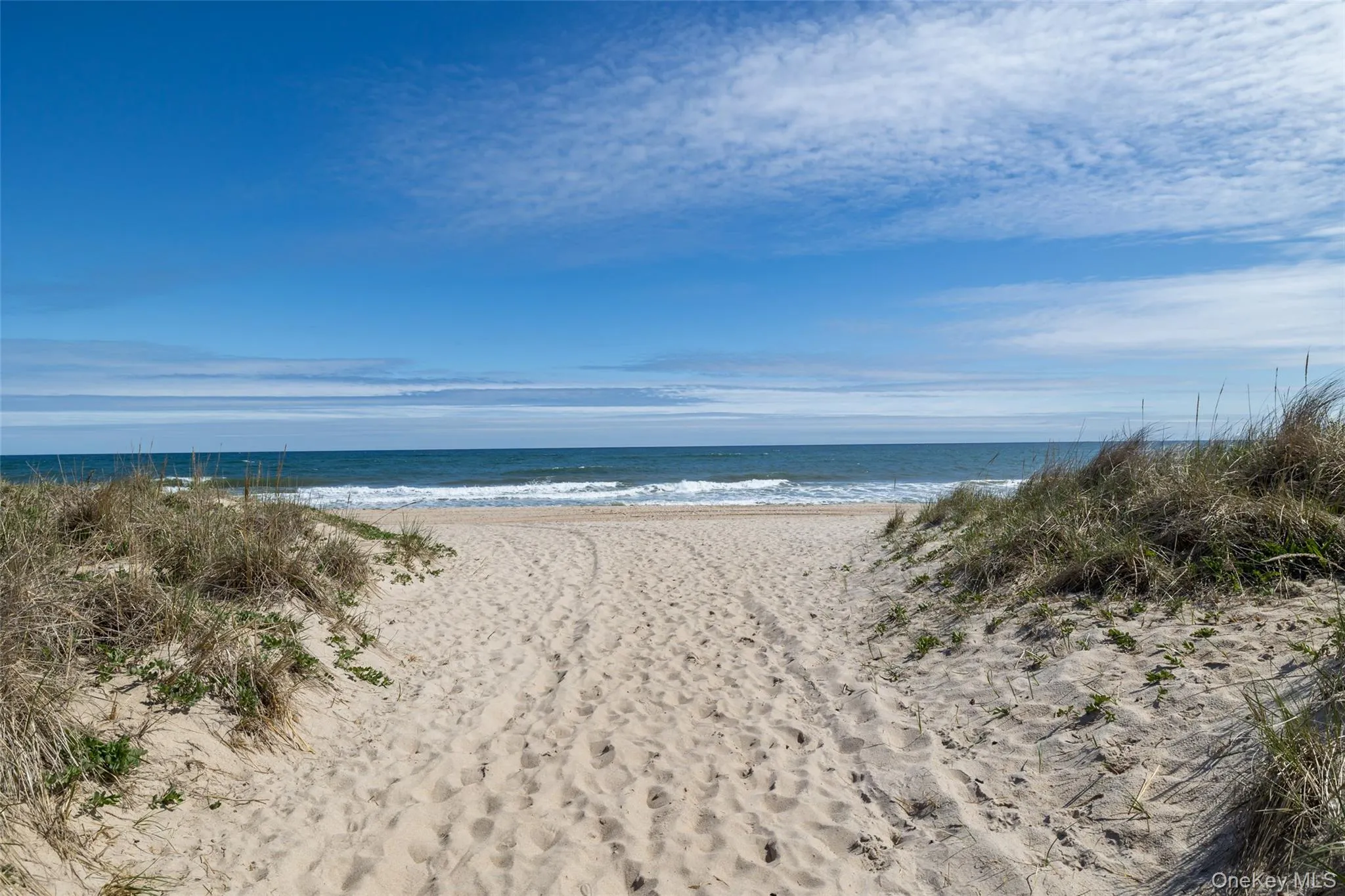 1 Meadow Way, East Hampton, NY, 4 Bedrooms Bedrooms, 7 Rooms Rooms,4 BathroomsBathrooms,Residential Lease,For Rent,Meadow,0,1001534 1 Meadow Way, East Hampton, NY, 4 Bedrooms Bedrooms, 7 Rooms Rooms,4 BathroomsBathrooms,Residential Lease,For Rent,Meadow,0,1001534