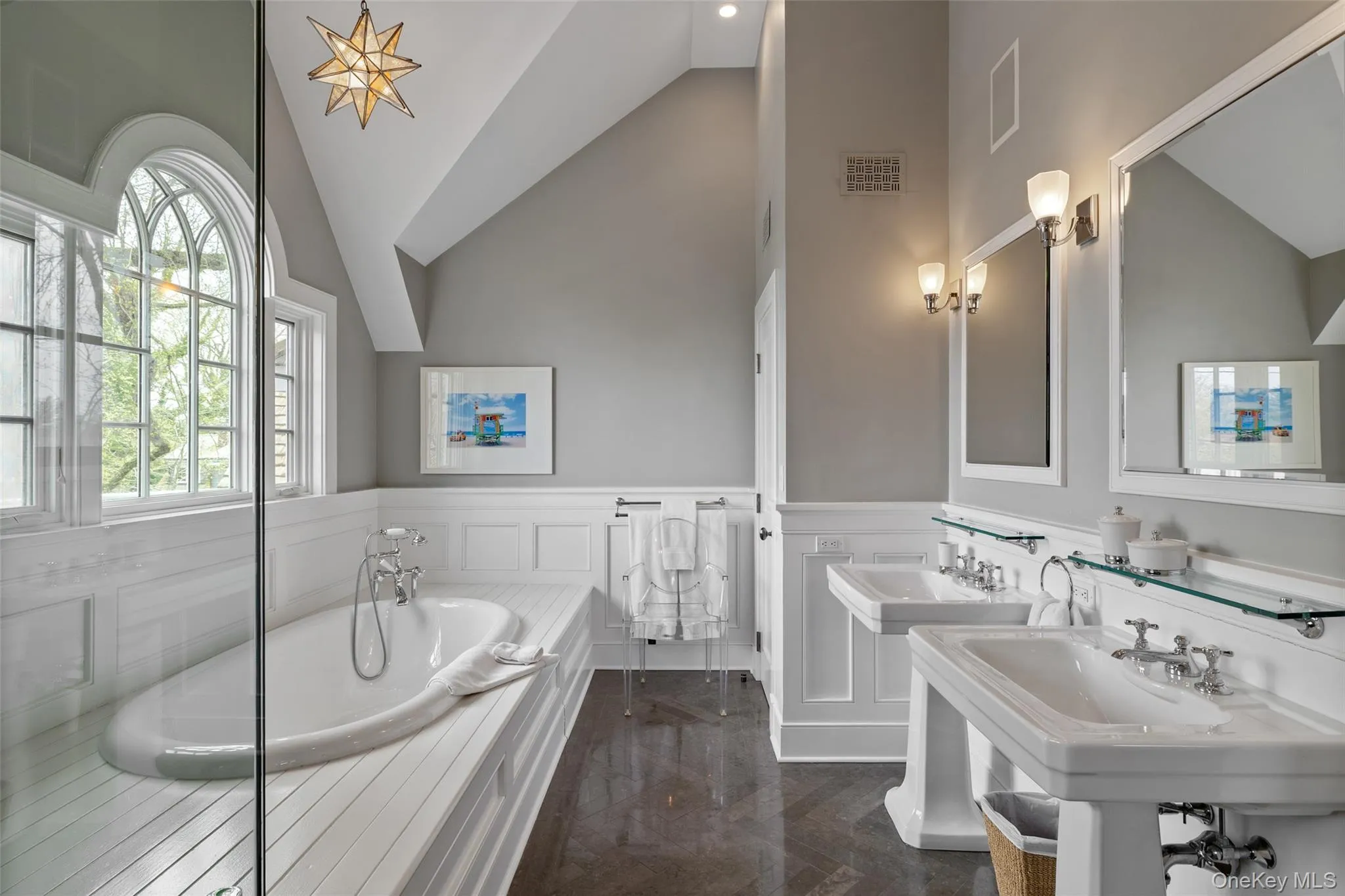1 Meadow Way, East Hampton, NY, 4 Bedrooms Bedrooms, 7 Rooms Rooms,4 BathroomsBathrooms,Residential Lease,For Rent,Meadow,0,1001534 1 Meadow Way, East Hampton, NY, 4 Bedrooms Bedrooms, 7 Rooms Rooms,4 BathroomsBathrooms,Residential Lease,For Rent,Meadow,0,1001534