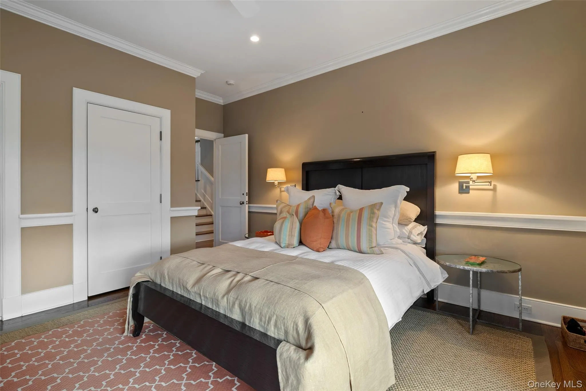 1 Meadow Way, East Hampton, NY, 4 Bedrooms Bedrooms, 7 Rooms Rooms,4 BathroomsBathrooms,Residential Lease,For Rent,Meadow,0,1001534 1 Meadow Way, East Hampton, NY, 4 Bedrooms Bedrooms, 7 Rooms Rooms,4 BathroomsBathrooms,Residential Lease,For Rent,Meadow,0,1001534