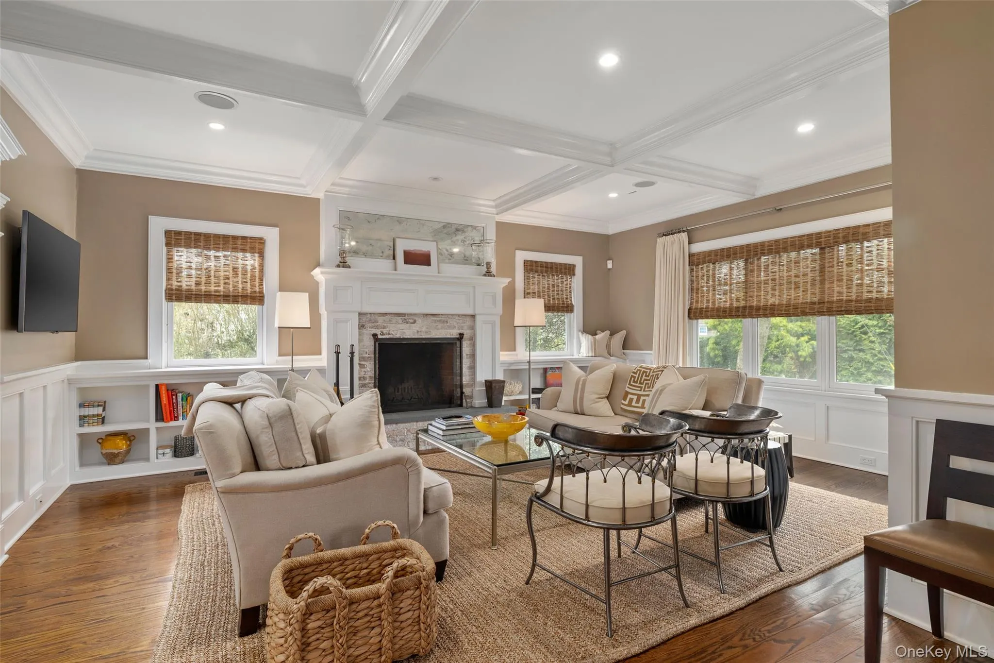 1 Meadow Way, East Hampton, NY, 4 Bedrooms Bedrooms, 7 Rooms Rooms,4 BathroomsBathrooms,Residential Lease,For Rent,Meadow,0,1001534 1 Meadow Way, East Hampton, NY, 4 Bedrooms Bedrooms, 7 Rooms Rooms,4 BathroomsBathrooms,Residential Lease,For Rent,Meadow,0,1001534