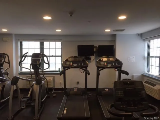 26 Broadway, Long Beach, NY, 3 Bedrooms Bedrooms, 8 Rooms Rooms,2 BathroomsBathrooms,Residential Lease,For Rent,Broadway,0,1001536 26 Broadway, Long Beach, NY, 3 Bedrooms Bedrooms, 8 Rooms Rooms,2 BathroomsBathrooms,Residential Lease,For Rent,Broadway,0,1001536