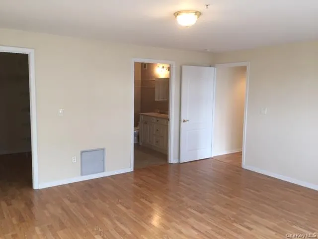 26 Broadway, Long Beach, NY, 3 Bedrooms Bedrooms, 8 Rooms Rooms,2 BathroomsBathrooms,Residential Lease,For Rent,Broadway,0,1001536 26 Broadway, Long Beach, NY, 3 Bedrooms Bedrooms, 8 Rooms Rooms,2 BathroomsBathrooms,Residential Lease,For Rent,Broadway,0,1001536