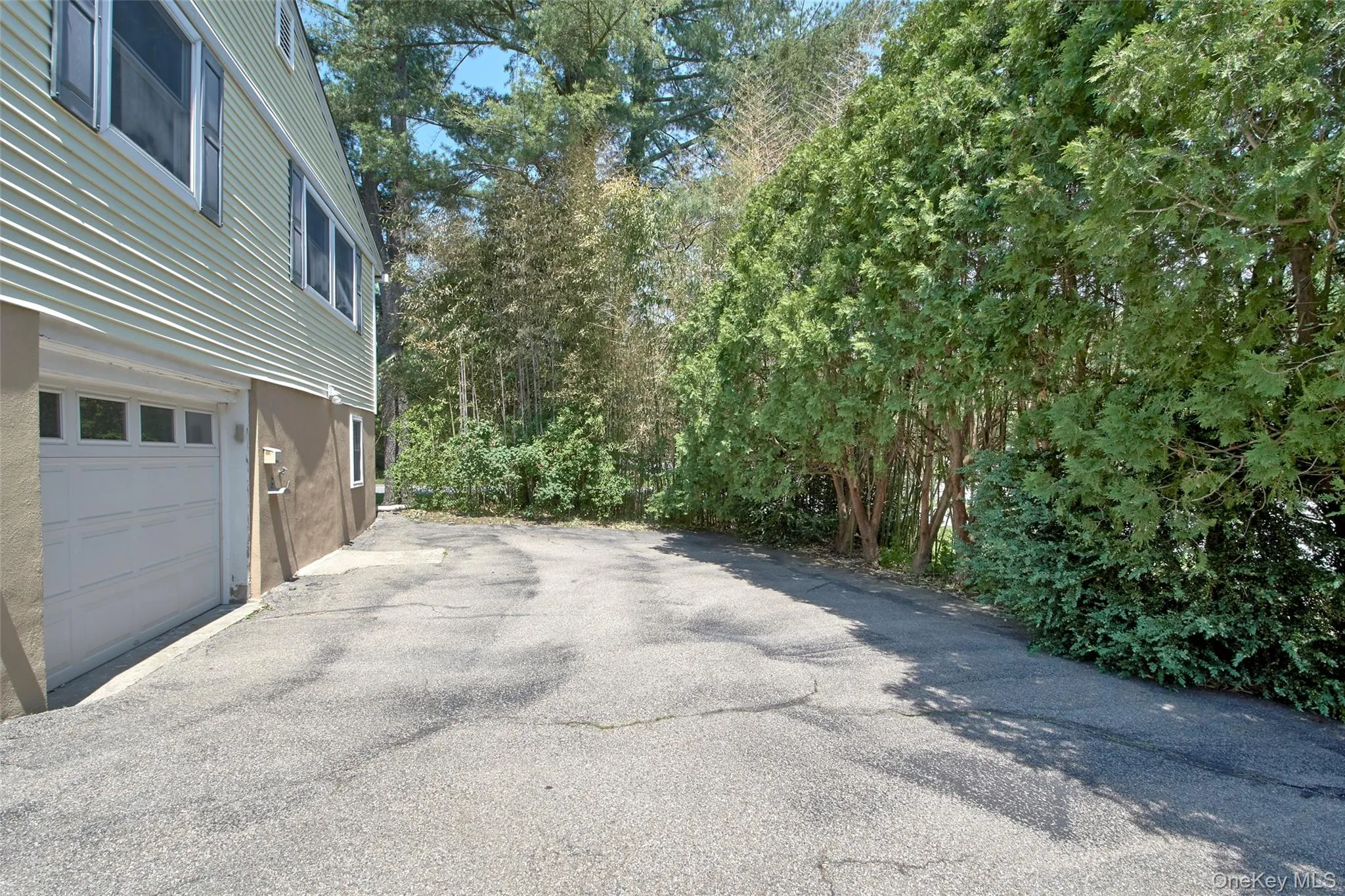 121 Parkview Place, Mount Kisco, NY, 3 Bedrooms Bedrooms, 6 Rooms Rooms,2 BathroomsBathrooms,Residential,For Rent,Parkview,0,1001537 121 Parkview Place, Mount Kisco, NY, 3 Bedrooms Bedrooms, 6 Rooms Rooms,2 BathroomsBathrooms,Residential,For Rent,Parkview,0,1001537
