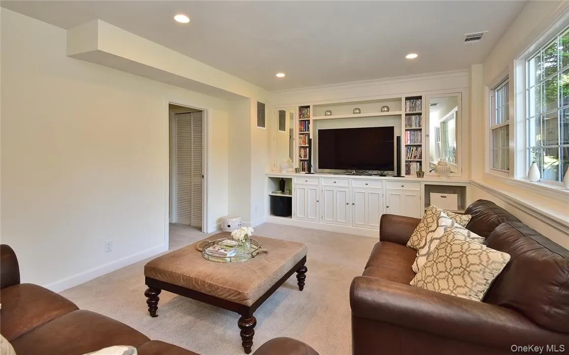 9 Franklin Avenue, Rye City, NY, 5 Bedrooms Bedrooms, 11 Rooms Rooms,3 BathroomsBathrooms,Residential Lease,For Rent,Franklin,0,1001538 9 Franklin Avenue, Rye City, NY, 5 Bedrooms Bedrooms, 11 Rooms Rooms,3 BathroomsBathrooms,Residential Lease,For Rent,Franklin,0,1001538