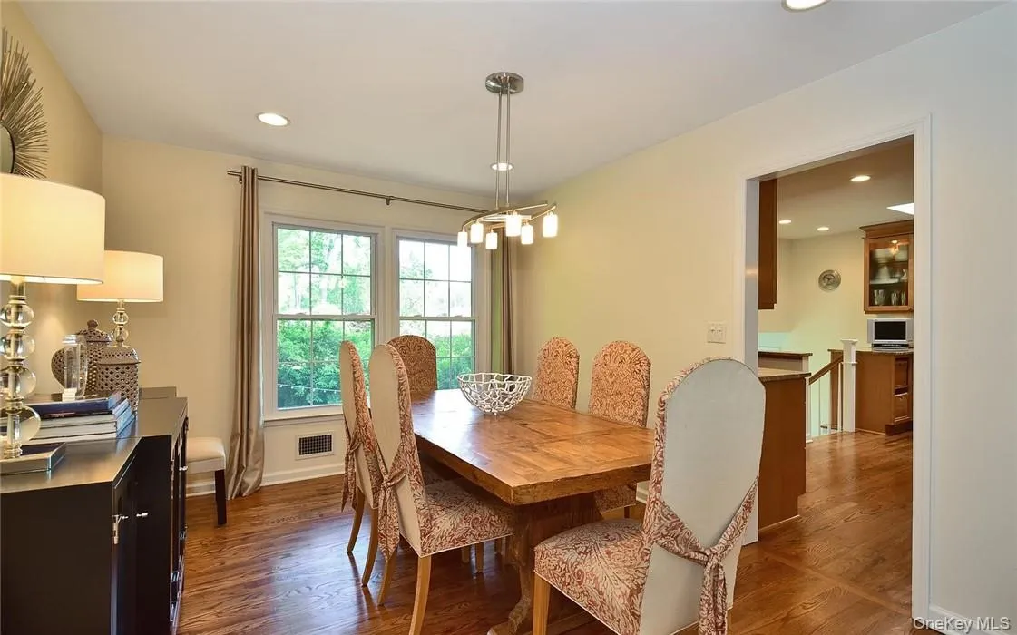9 Franklin Avenue, Rye City, NY, 5 Bedrooms Bedrooms, 11 Rooms Rooms,3 BathroomsBathrooms,Residential Lease,For Rent,Franklin,0,1001538 9 Franklin Avenue, Rye City, NY, 5 Bedrooms Bedrooms, 11 Rooms Rooms,3 BathroomsBathrooms,Residential Lease,For Rent,Franklin,0,1001538