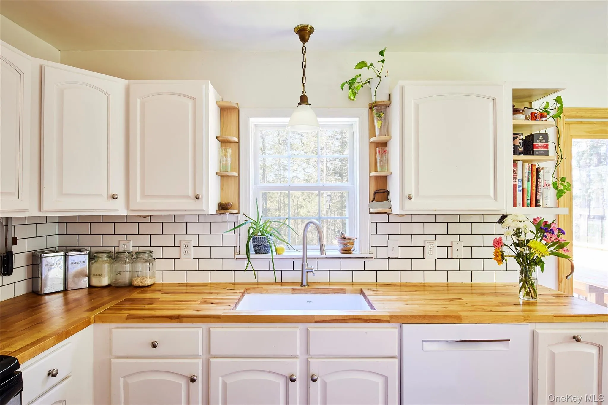 26 Elko Lake Drive, Rockland, NY, 3 Bedrooms Bedrooms, 10 Rooms Rooms,2 BathroomsBathrooms,Residential Sale,For Rent,Elko Lake,0,1001547 26 Elko Lake Drive, Rockland, NY, 3 Bedrooms Bedrooms, 10 Rooms Rooms,2 BathroomsBathrooms,Residential Sale,For Rent,Elko Lake,0,1001547