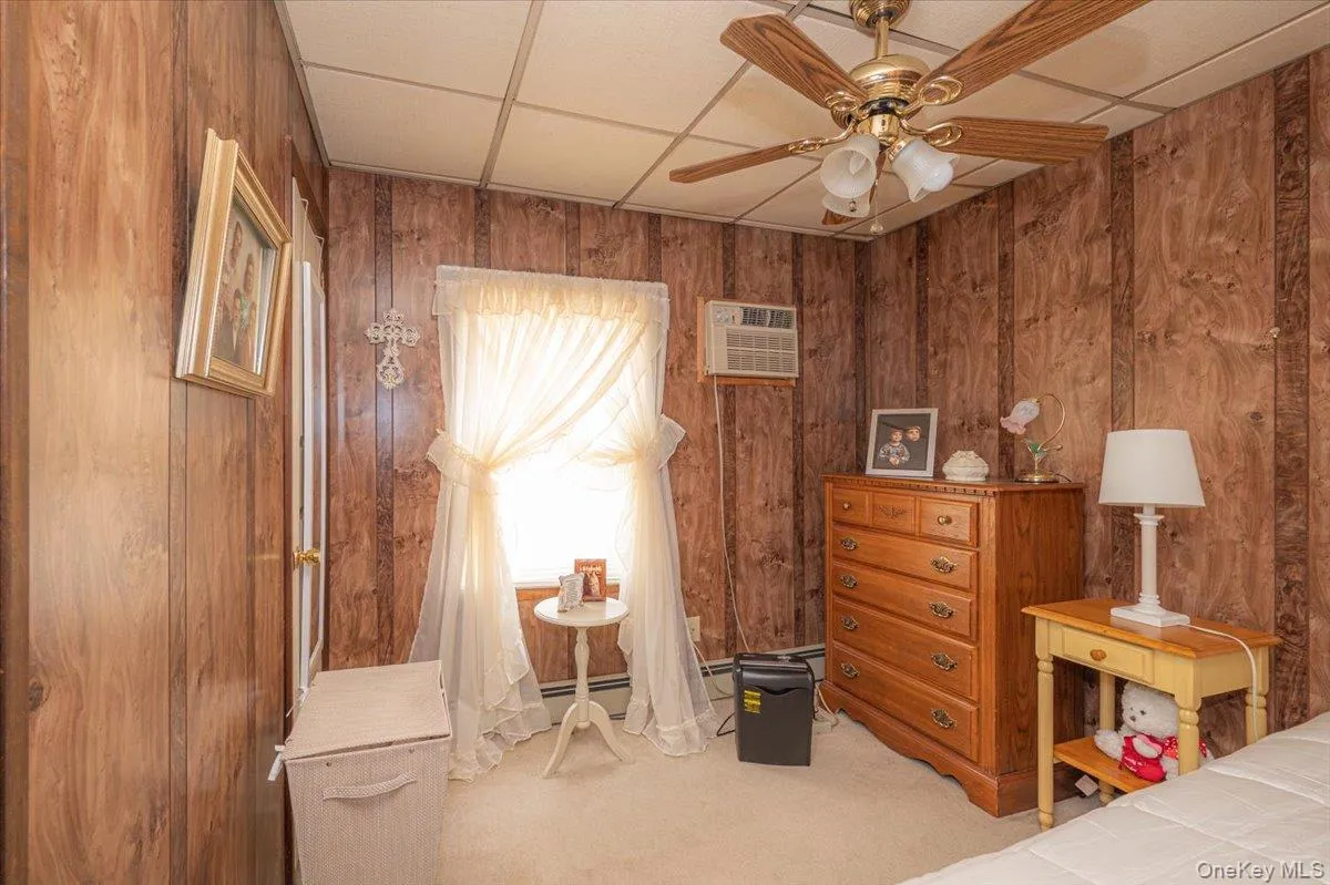 19815 33rd Avenue, New York, NY, 3 Bedrooms Bedrooms, 7 Rooms Rooms,1 BathroomBathrooms,Residential,For Rent,33rd,0,1001549 19815 33rd Avenue, New York, NY, 3 Bedrooms Bedrooms, 7 Rooms Rooms,1 BathroomBathrooms,Residential,For Rent,33rd,0,1001549