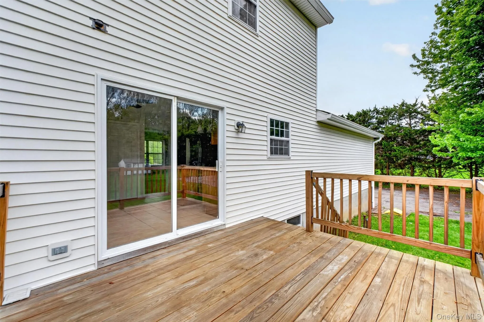 129 Moonlight Drive, East Fishkill, NY, 4 Bedrooms Bedrooms, 10 Rooms Rooms,2 BathroomsBathrooms,Residential,For Rent,Moonlight,0,1001554 129 Moonlight Drive, East Fishkill, NY, 4 Bedrooms Bedrooms, 10 Rooms Rooms,2 BathroomsBathrooms,Residential,For Rent,Moonlight,0,1001554