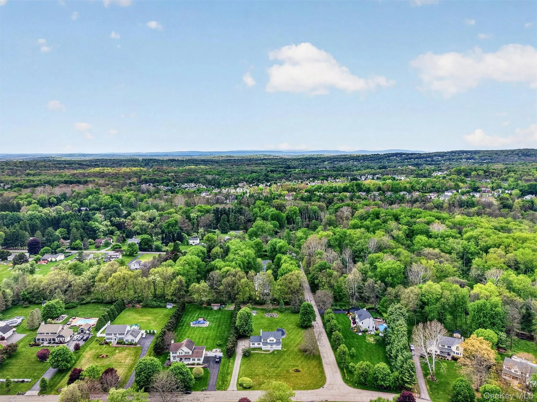 129 Moonlight Drive, East Fishkill, NY, 4 Bedrooms Bedrooms, 10 Rooms Rooms,2 BathroomsBathrooms,Residential,For Rent,Moonlight,0,1001554 129 Moonlight Drive, East Fishkill, NY, 4 Bedrooms Bedrooms, 10 Rooms Rooms,2 BathroomsBathrooms,Residential,For Rent,Moonlight,0,1001554