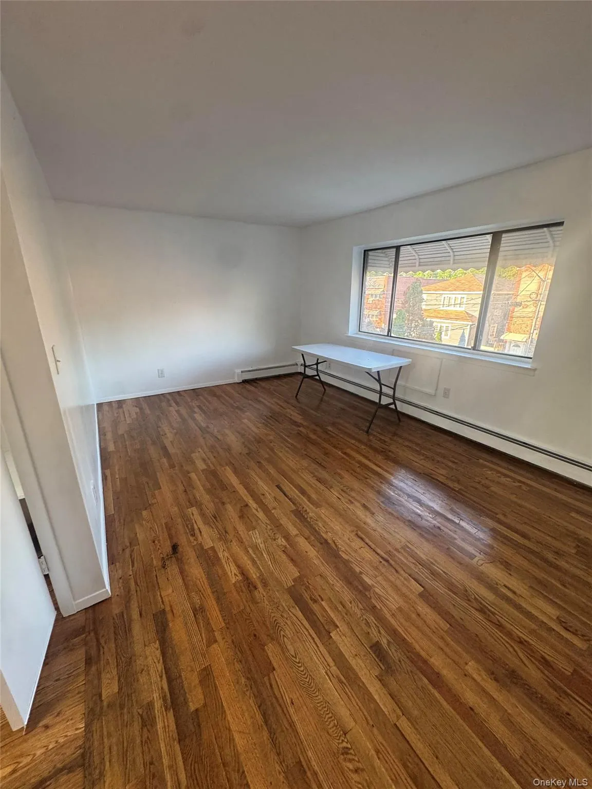 4225 Hill Avenue, New York, NY, 3 Bedrooms Bedrooms, 5 Rooms Rooms,2 BathroomsBathrooms,Residential Lease,For Rent,Hill,0,1001559 4225 Hill Avenue, New York, NY, 3 Bedrooms Bedrooms, 5 Rooms Rooms,2 BathroomsBathrooms,Residential Lease,For Rent,Hill,0,1001559