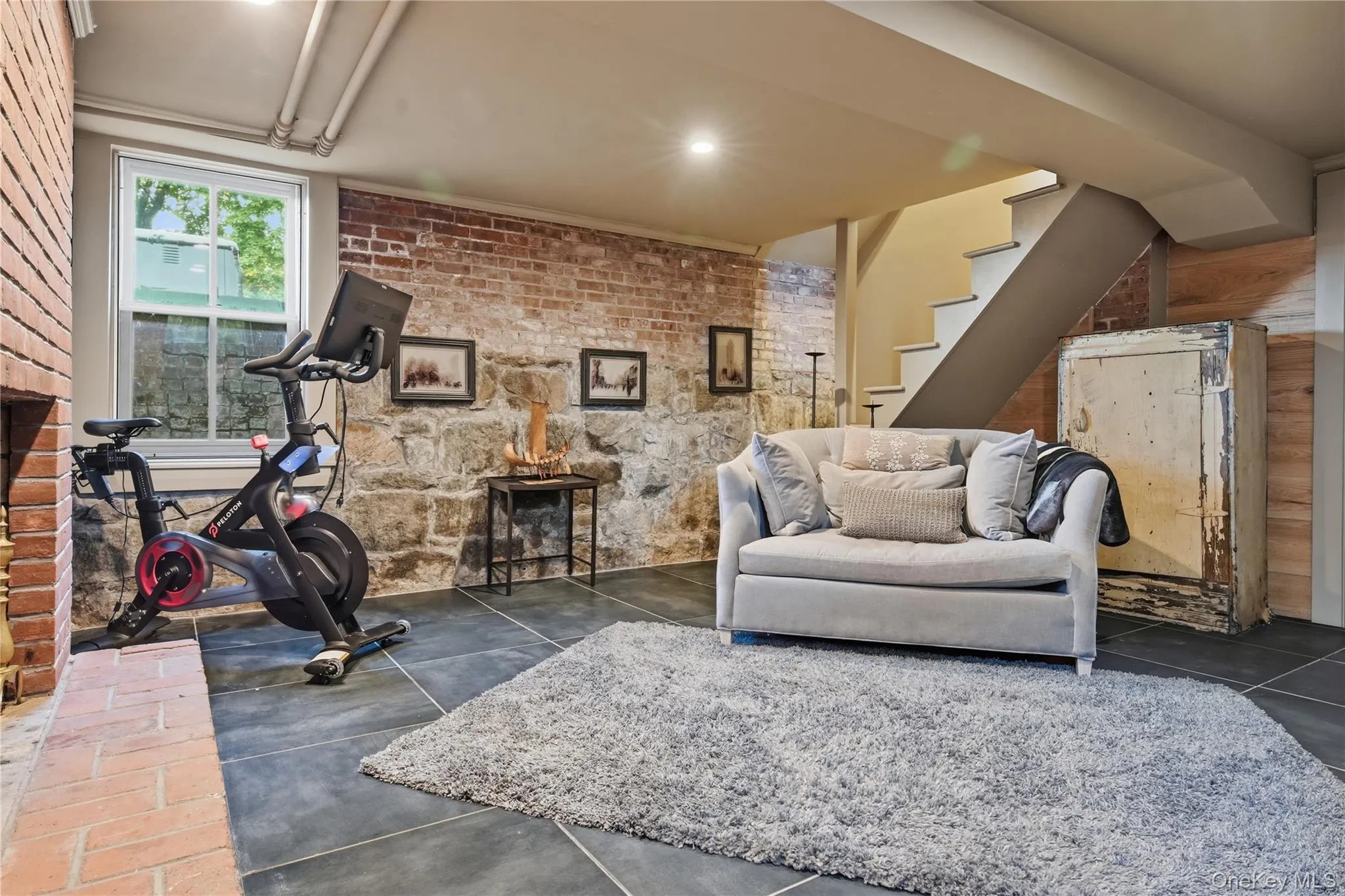 Walkout lower level perfect for guest or media room Walkout lower level perfect for guest or media room