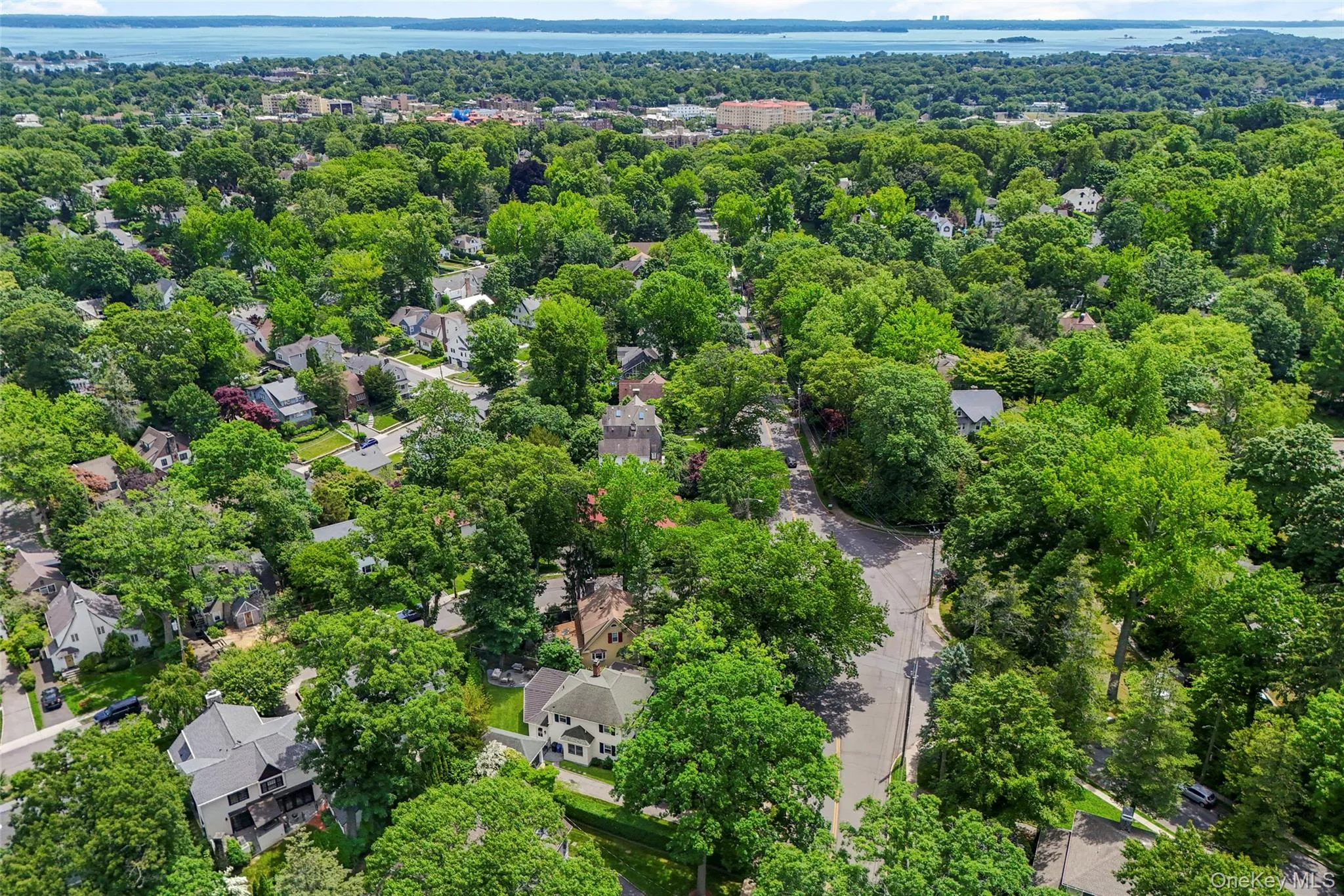 230 Rockingstone Avenue, Mamaroneck, NY, 3 Bedrooms Bedrooms, 9 Rooms Rooms,2 BathroomsBathrooms,Residential,For Rent,Rockingstone,0,1001562 230 Rockingstone Avenue, Mamaroneck, NY, 3 Bedrooms Bedrooms, 9 Rooms Rooms,2 BathroomsBathrooms,Residential,For Rent,Rockingstone,0,1001562