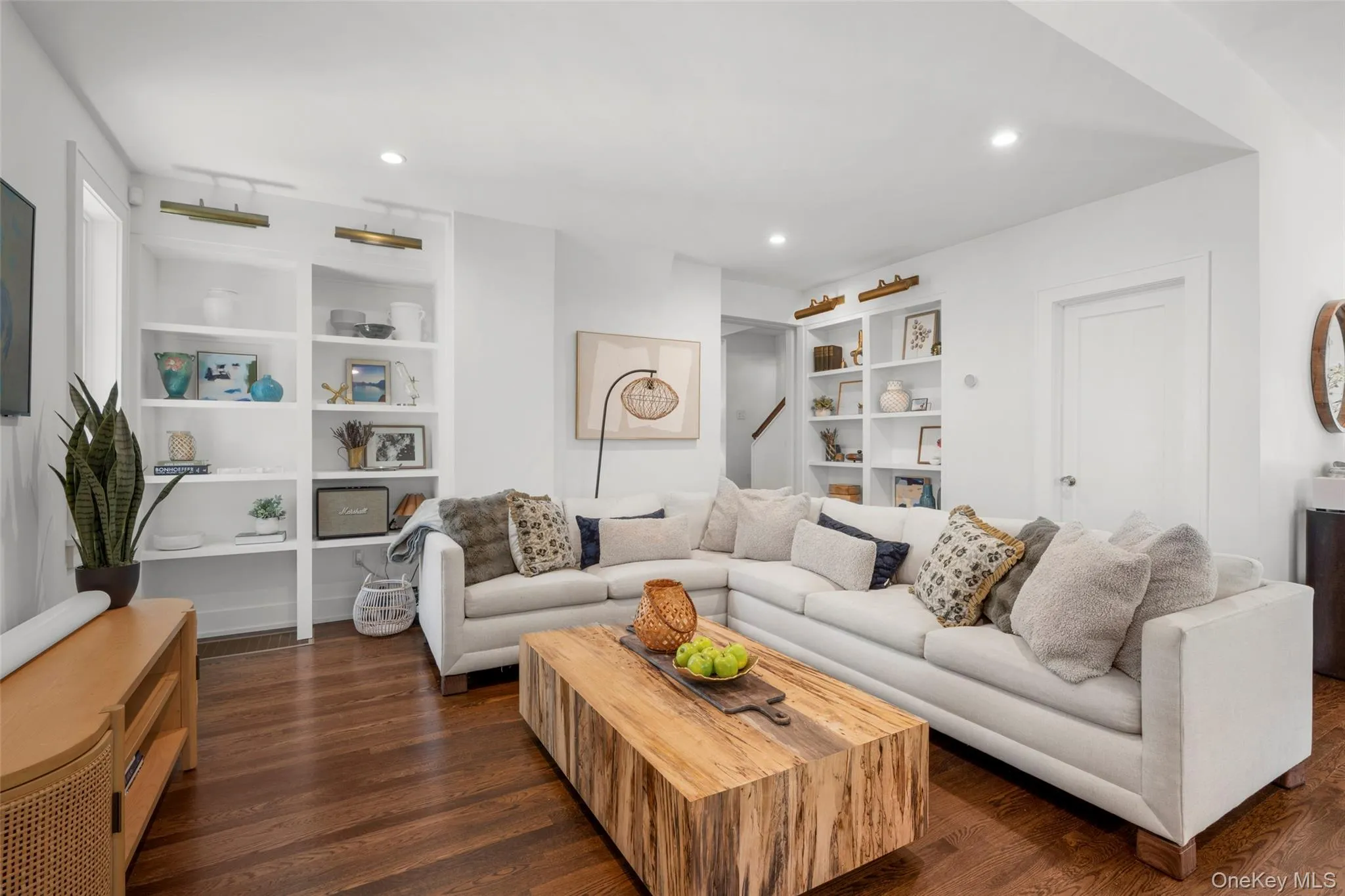 230 Rockingstone Avenue, Mamaroneck, NY, 3 Bedrooms Bedrooms, 9 Rooms Rooms,2 BathroomsBathrooms,Residential,For Rent,Rockingstone,0,1001562 230 Rockingstone Avenue, Mamaroneck, NY, 3 Bedrooms Bedrooms, 9 Rooms Rooms,2 BathroomsBathrooms,Residential,For Rent,Rockingstone,0,1001562