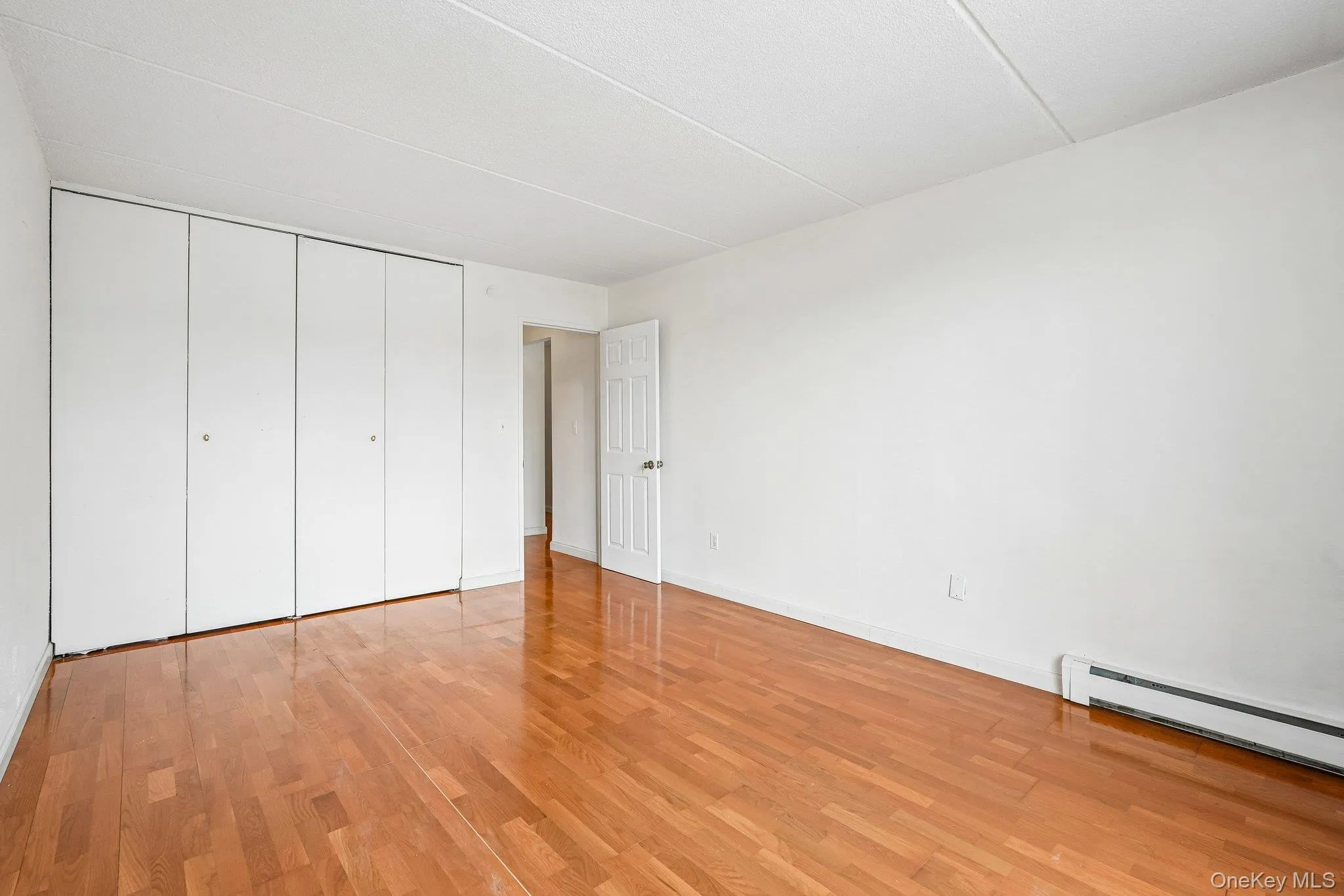 1120 Warburton Avenue, Yonkers, NY, 1 Bedroom Bedrooms, 3 Rooms Rooms,1 BathroomBathrooms,Residential,For Rent,Warburton,0,1001566 1120 Warburton Avenue, Yonkers, NY, 1 Bedroom Bedrooms, 3 Rooms Rooms,1 BathroomBathrooms,Residential,For Rent,Warburton,0,1001566