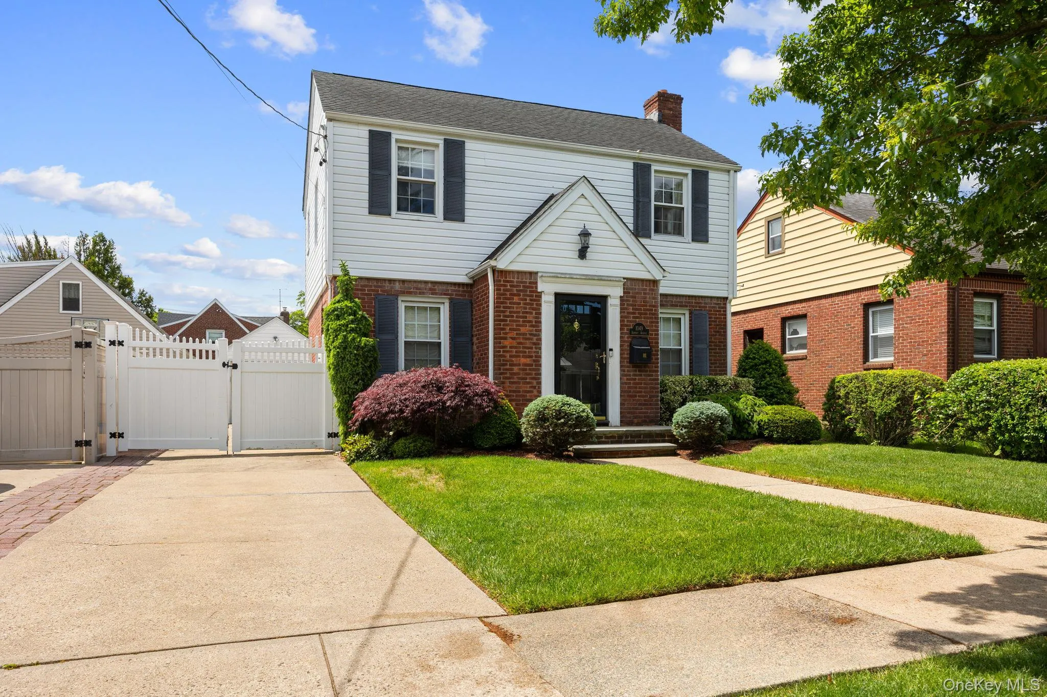 1049 Admont Avenue, Hempstead, NY, 3 Bedrooms Bedrooms, 8 Rooms Rooms,1 BathroomBathrooms,Residential,For Rent,Admont,0,1001567 1049 Admont Avenue, Hempstead, NY, 3 Bedrooms Bedrooms, 8 Rooms Rooms,1 BathroomBathrooms,Residential,For Rent,Admont,0,1001567
