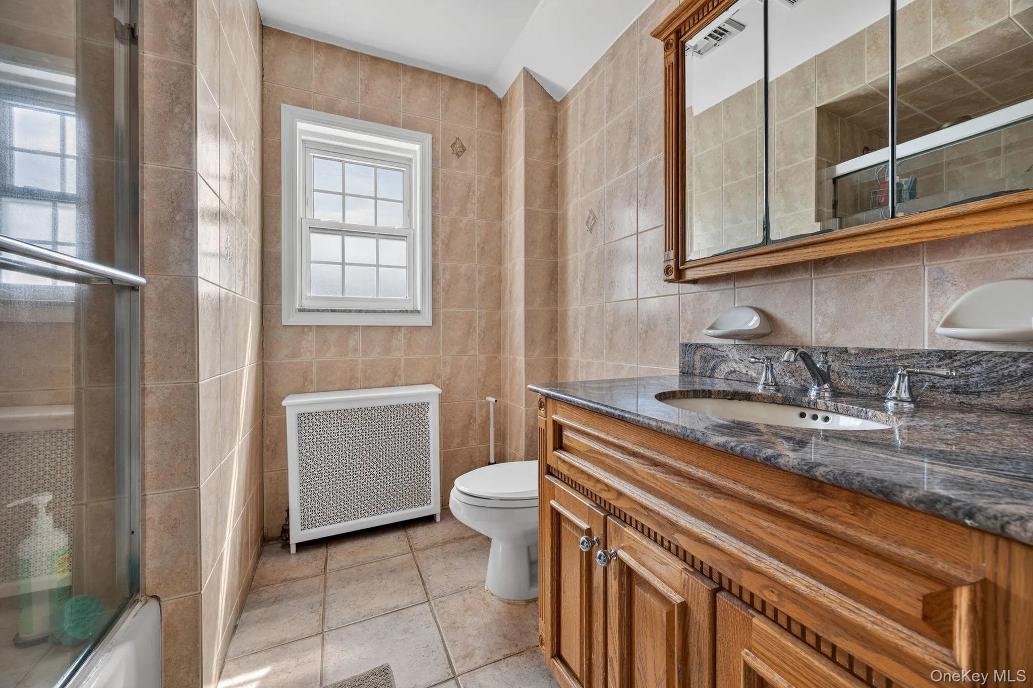 1049 Admont Avenue, Hempstead, NY, 3 Bedrooms Bedrooms, 8 Rooms Rooms,1 BathroomBathrooms,Residential,For Rent,Admont,0,1001567 1049 Admont Avenue, Hempstead, NY, 3 Bedrooms Bedrooms, 8 Rooms Rooms,1 BathroomBathrooms,Residential,For Rent,Admont,0,1001567