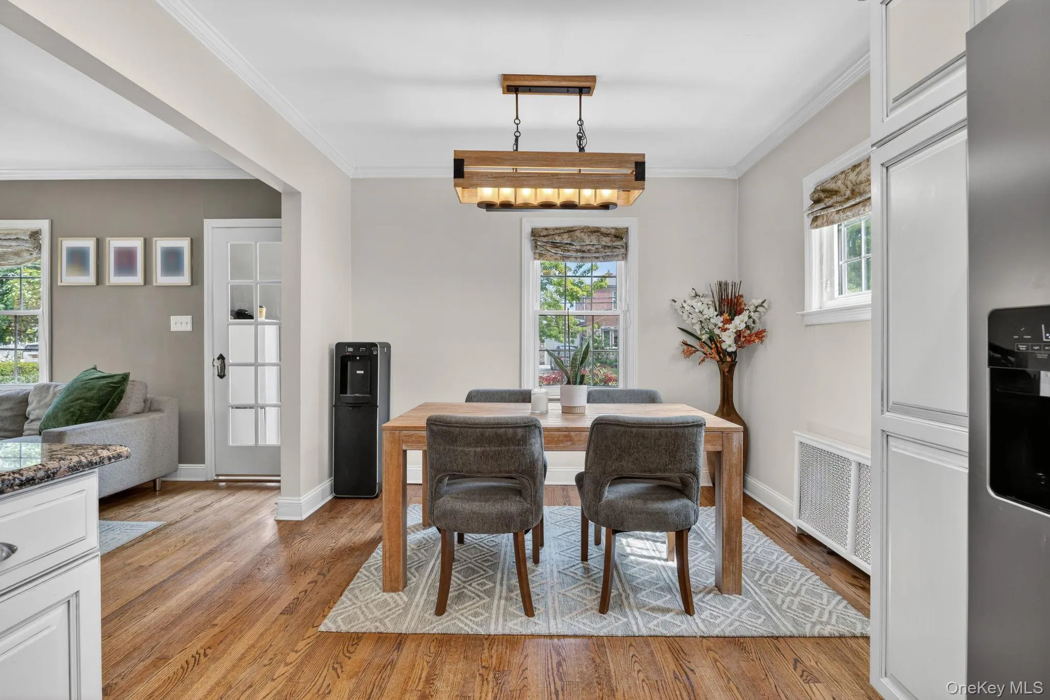1049 Admont Avenue, Hempstead, NY, 3 Bedrooms Bedrooms, 8 Rooms Rooms,1 BathroomBathrooms,Residential,For Rent,Admont,0,1001567 1049 Admont Avenue, Hempstead, NY, 3 Bedrooms Bedrooms, 8 Rooms Rooms,1 BathroomBathrooms,Residential,For Rent,Admont,0,1001567