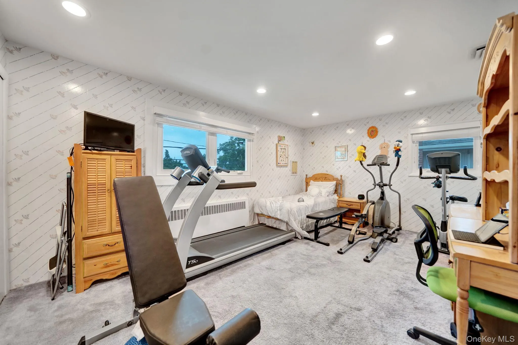 321 Waukena Avenue, Hempstead, NY, 3 Bedrooms Bedrooms, 11 Rooms Rooms,2 BathroomsBathrooms,Residential,For Rent,Waukena,0,1001577 321 Waukena Avenue, Hempstead, NY, 3 Bedrooms Bedrooms, 11 Rooms Rooms,2 BathroomsBathrooms,Residential,For Rent,Waukena,0,1001577